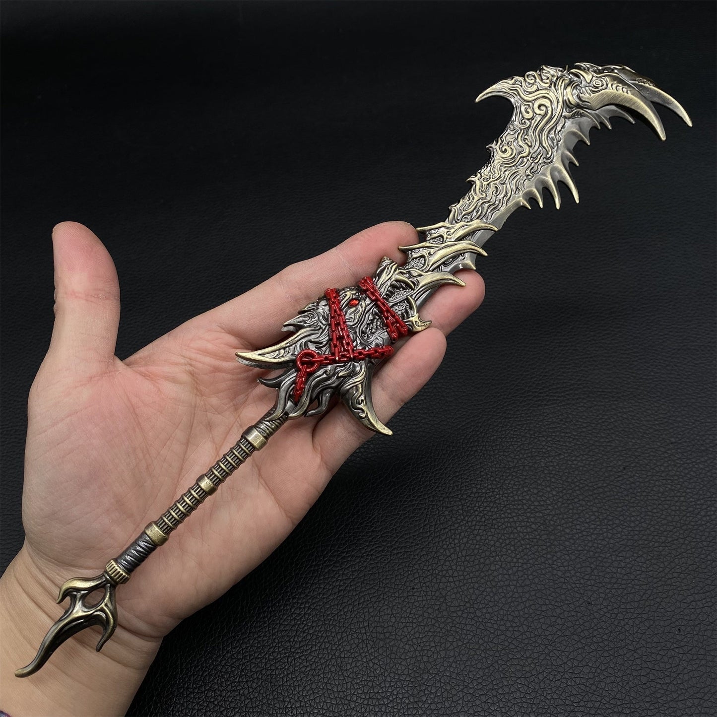 Metal Broad Wolf Lord Sword Metal Craft Weapon Replica