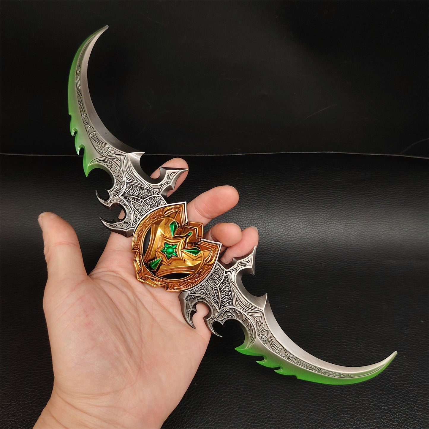 Illidan Stormrage Warglaive of Azzinoth Metal Handicraft