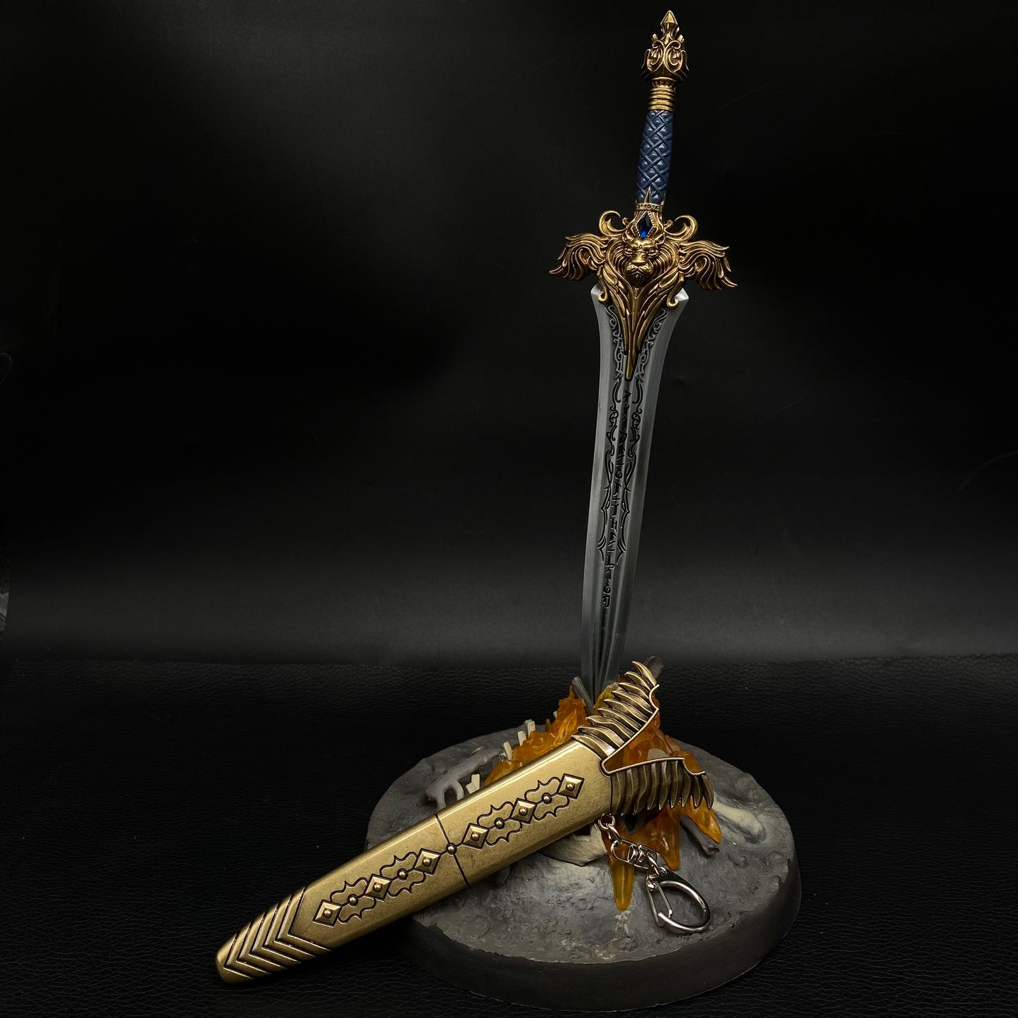 WOW Royal Guard Sword Metal Replica