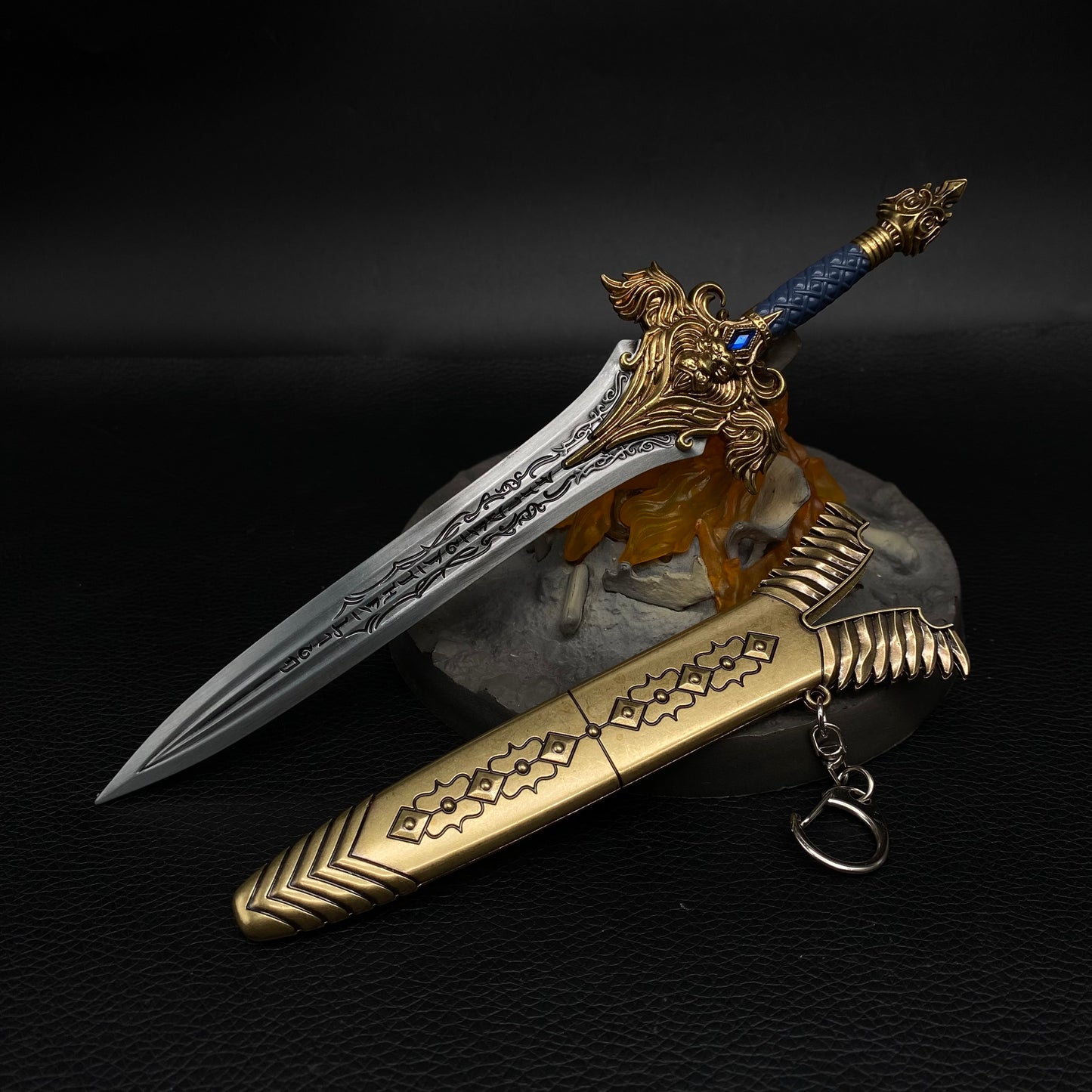 WOW Royal Guard Sword Metal Replica
