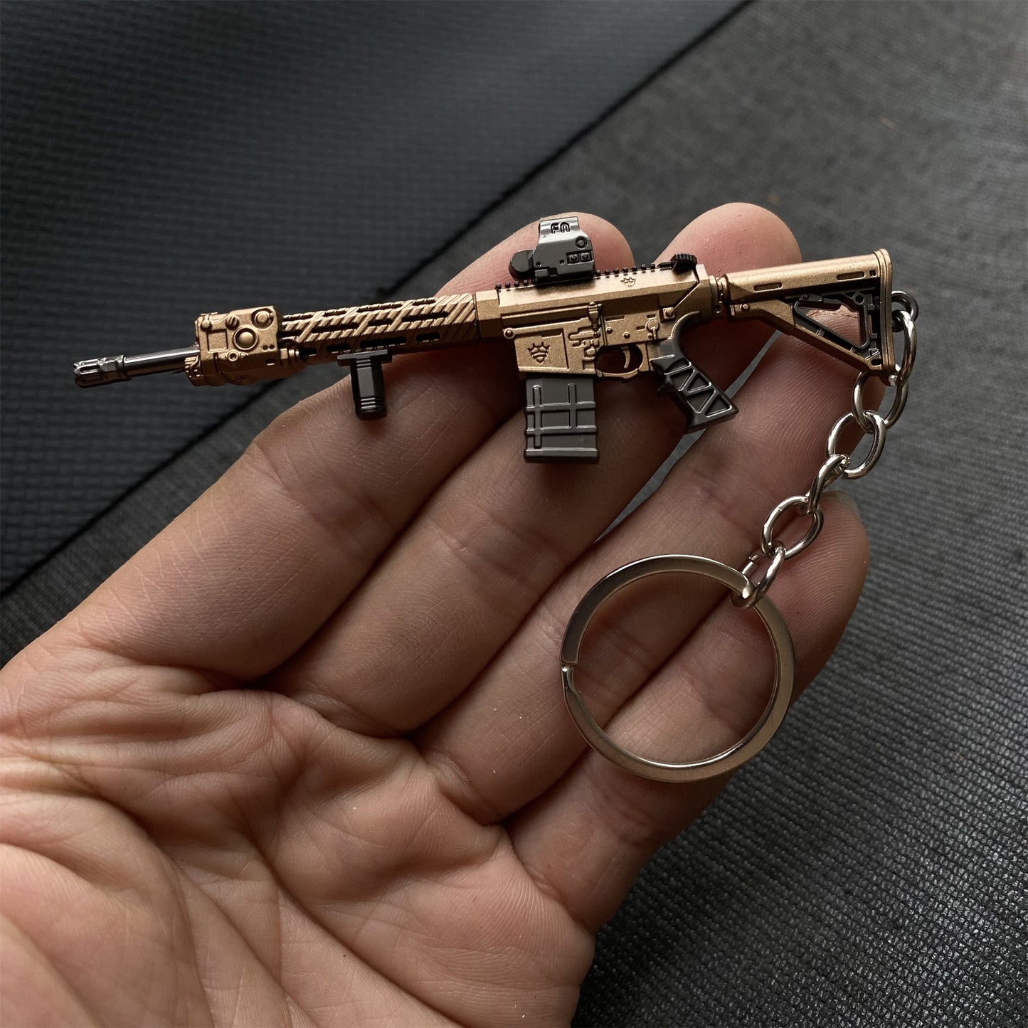 Tiny M110 Assault Rifle Metal Gun Keychain