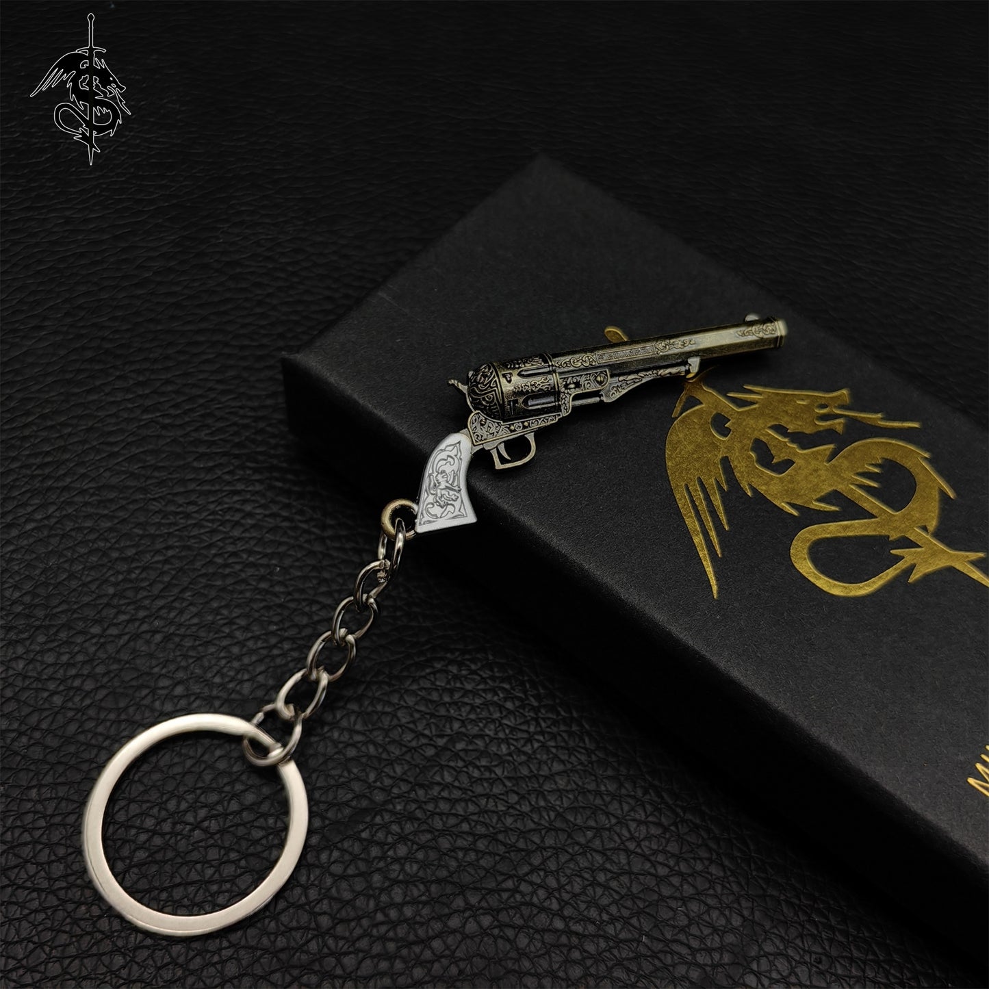 Metal M1851 Wolf Venom Revolver Tiny Keychain