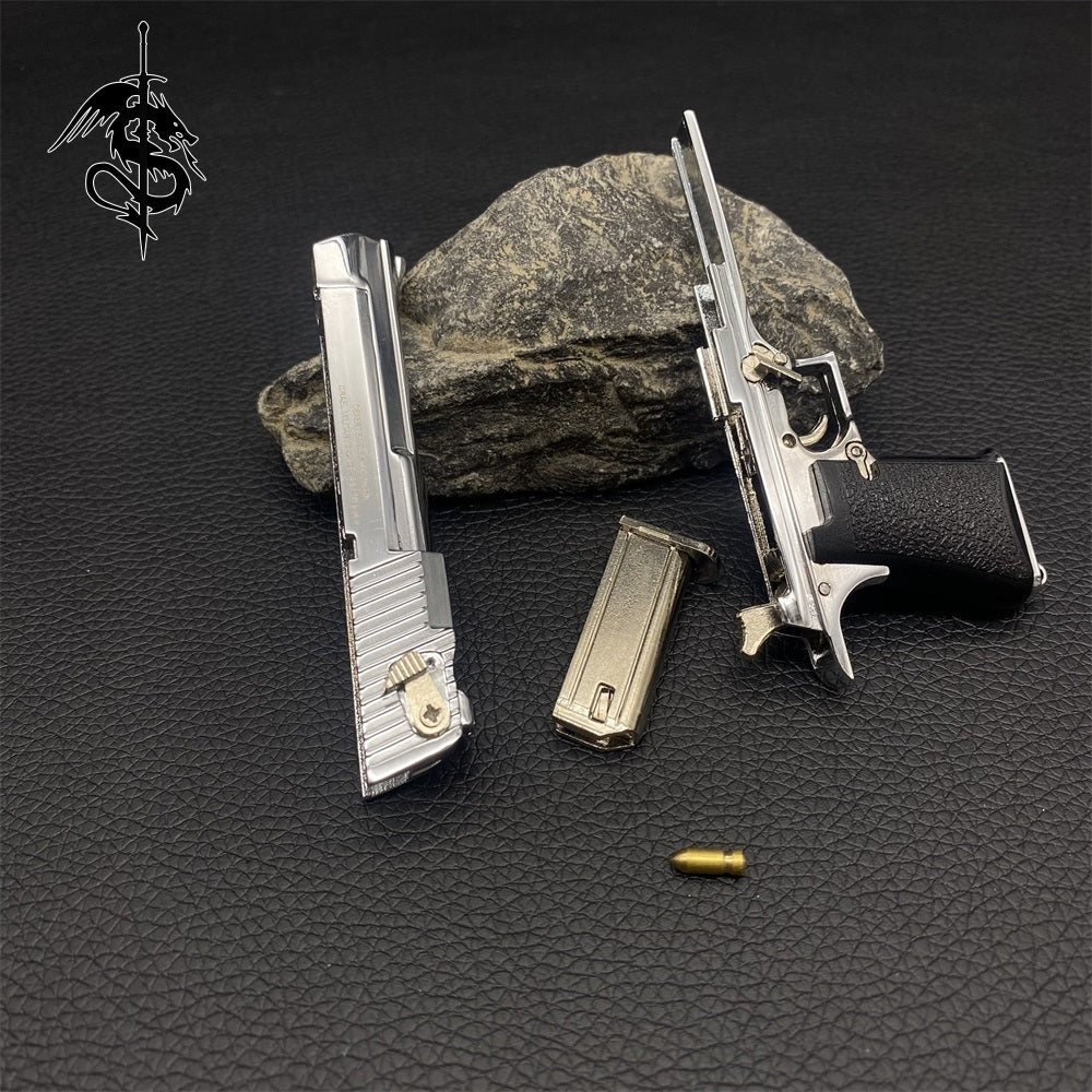 M1911 Miniature Alloy Small Desert Eagle Colt M92f Pistol Toy Gun