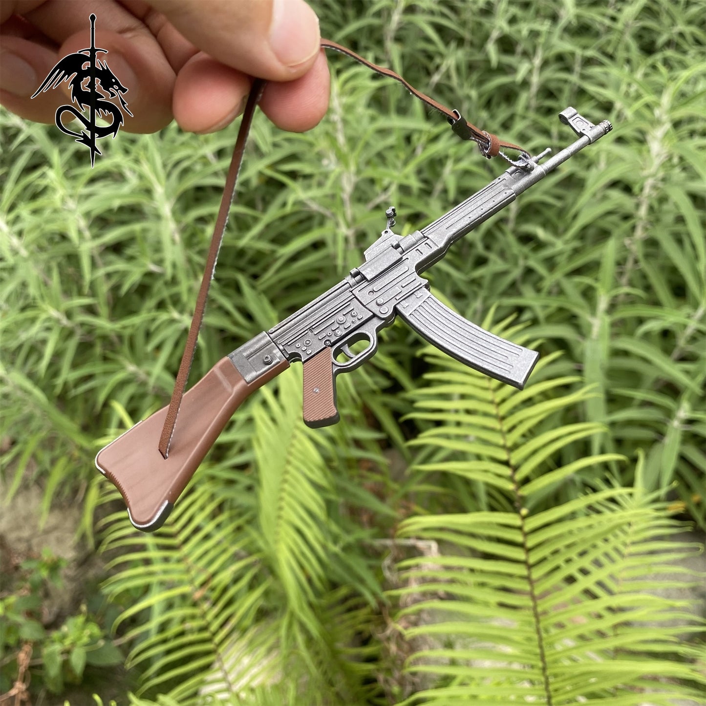 One-Sixth StG44 Gun Replica Mp44 Mini Scale Soldier Weapon
