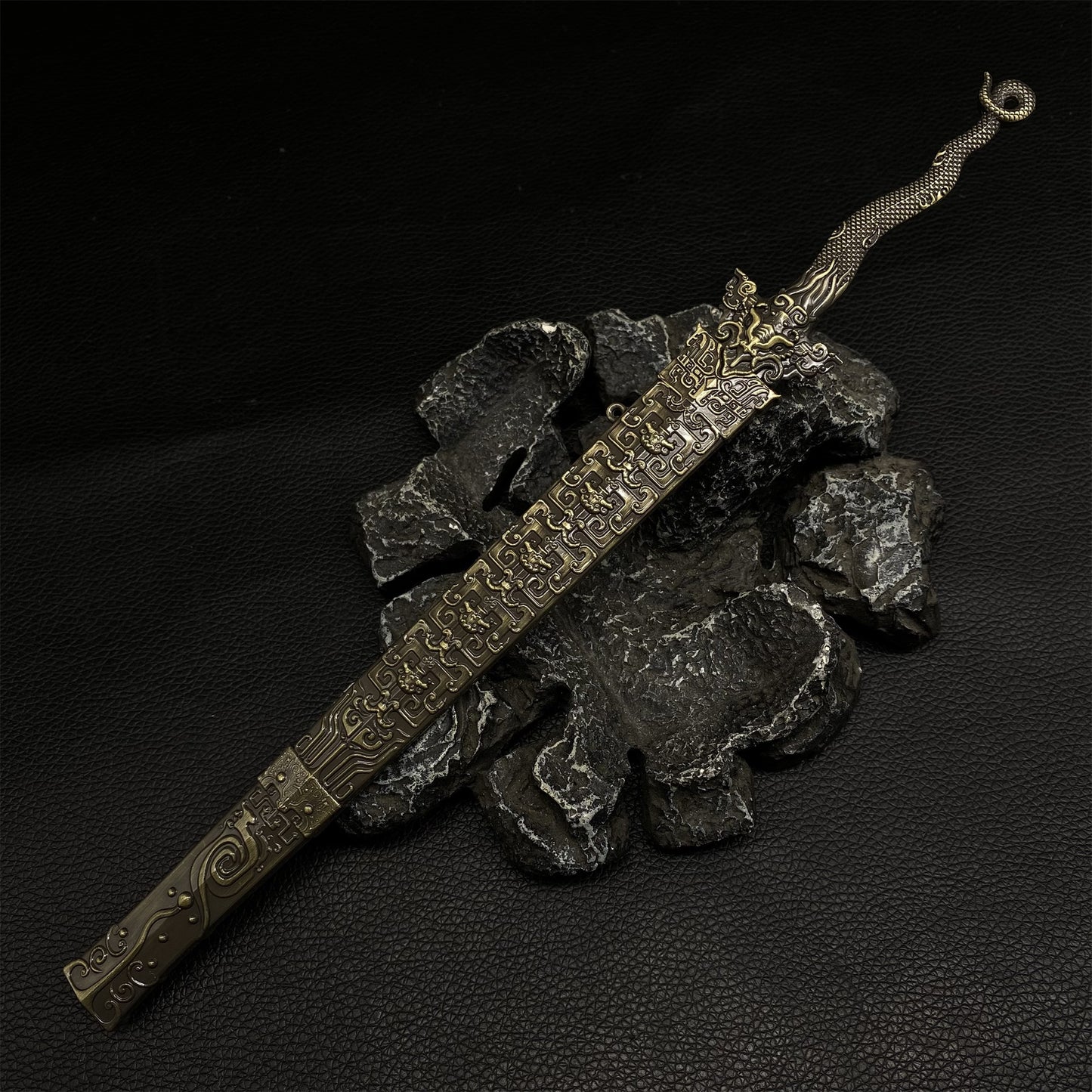 Chinese Ancient Weapon Magical Dragon Sword