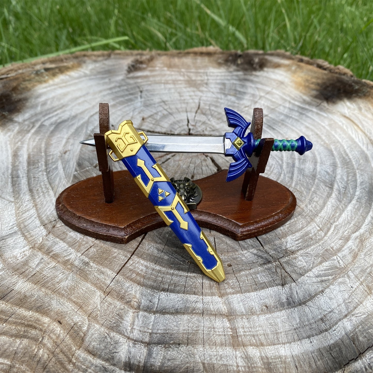 Handmade One-Sixth Link Master Sword EDC Knife