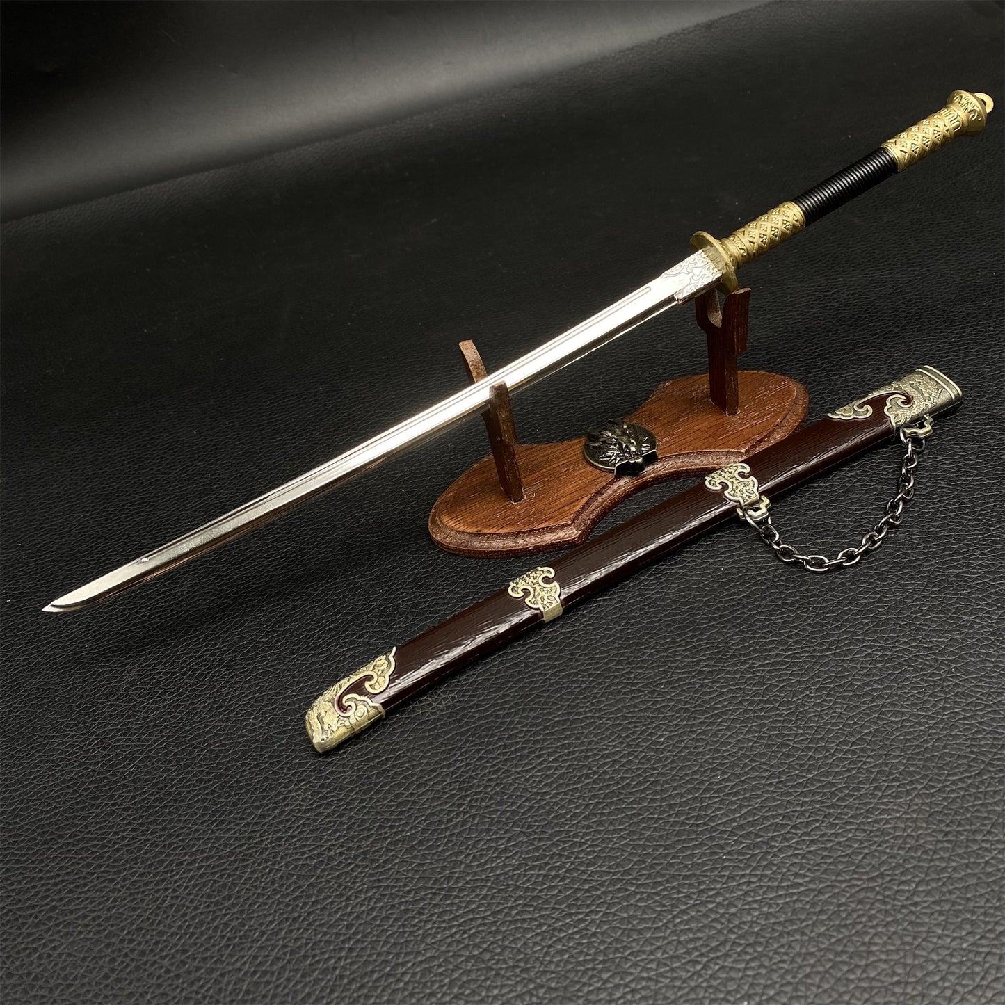 Ancient Chinese Miao Dao Warrior Anti Japanese Pirate Weapon11.4'' Metal Replica