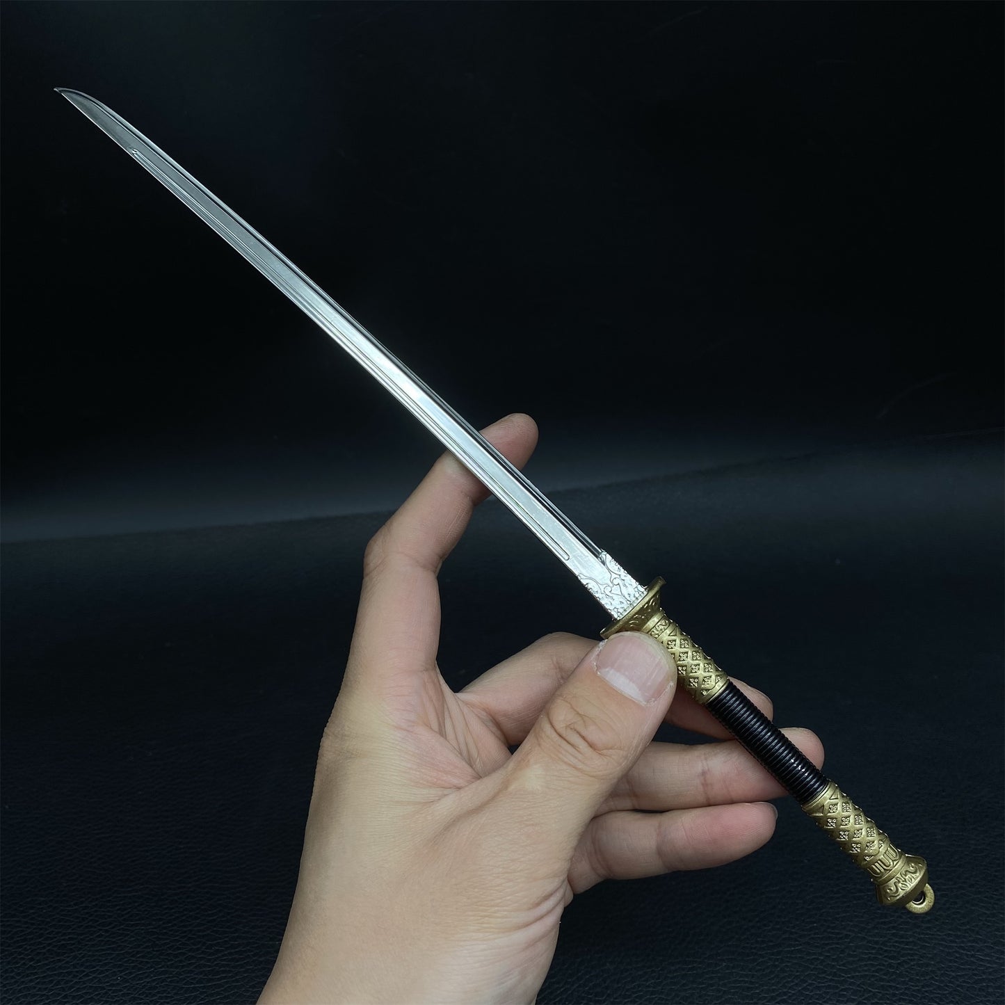 Ancient Chinese Miao Dao Warrior Anti Japanese Pirate Weapon11.4'' Metal Replica