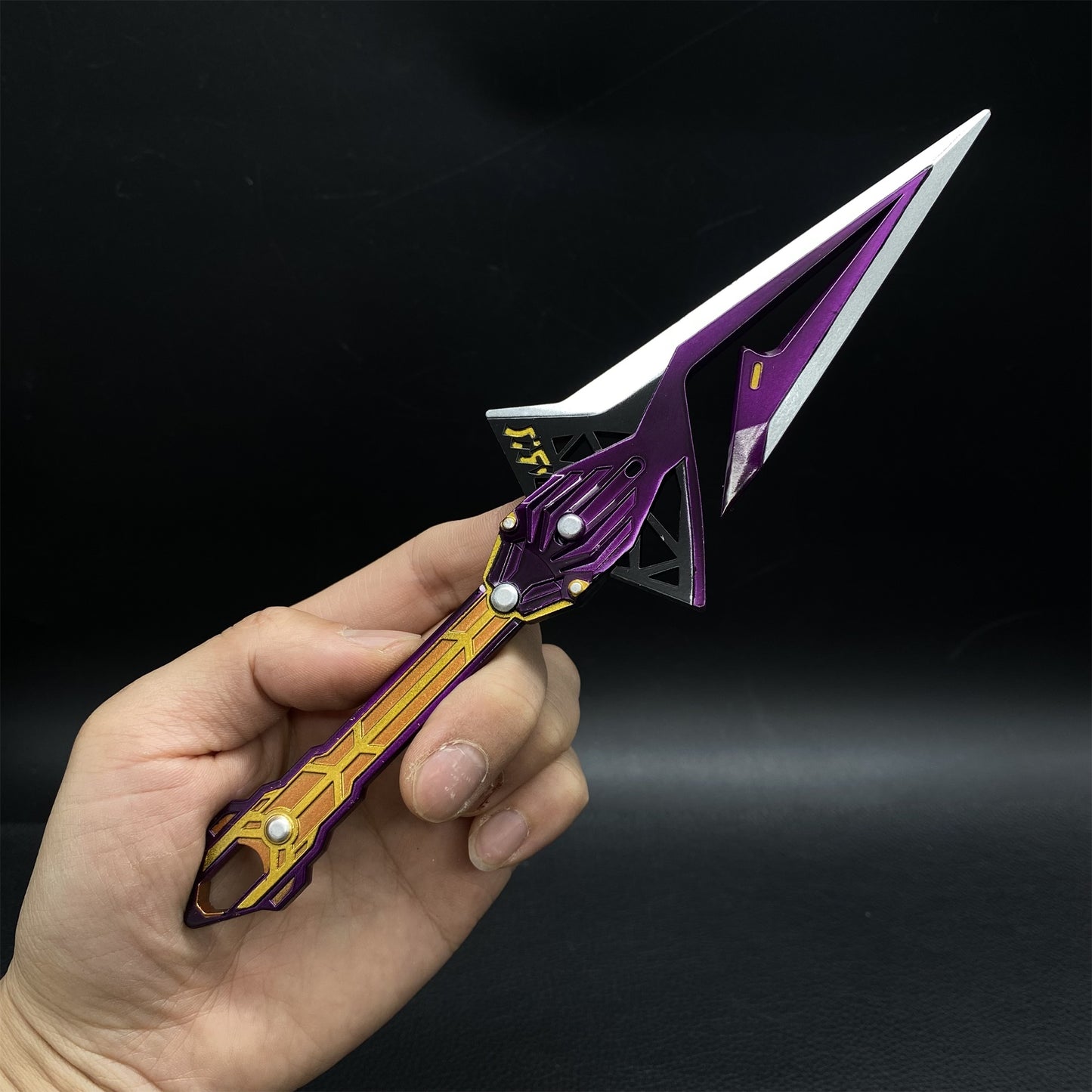 Game Peripherals Minimalist Arms Metal Replica