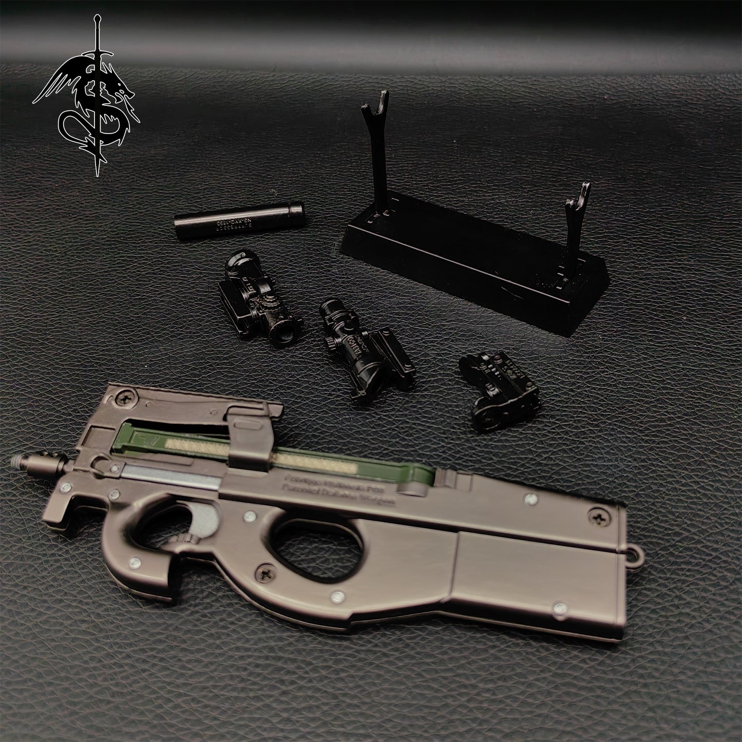 Metal P90 Submachine Gun Miniature Small P90 Tiny Gun Replica