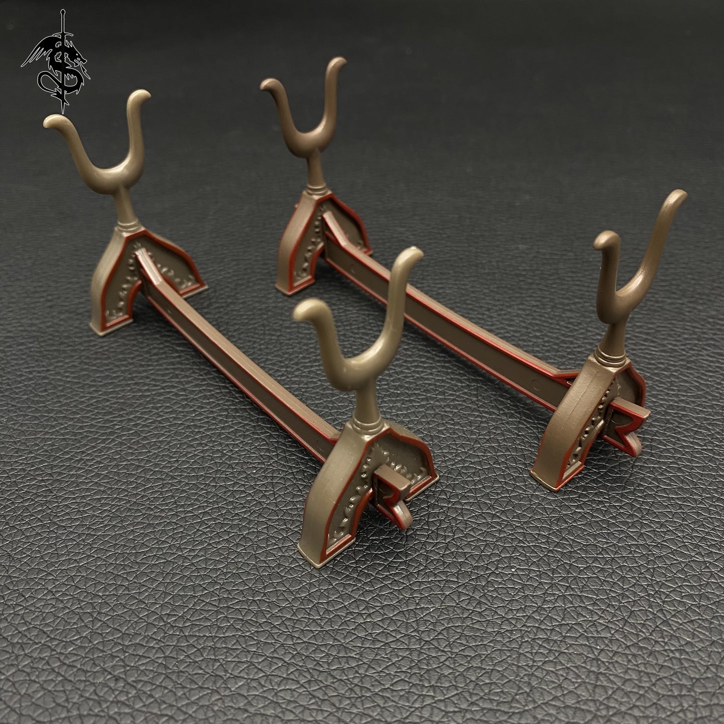 Exquisite 1-layer Weapon Stand Miniature Plastic Stand