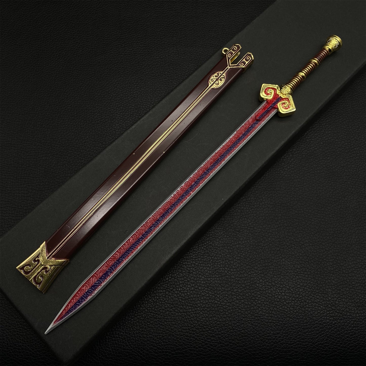 RAINBOW SWORD Metal Craft Cool Weapon