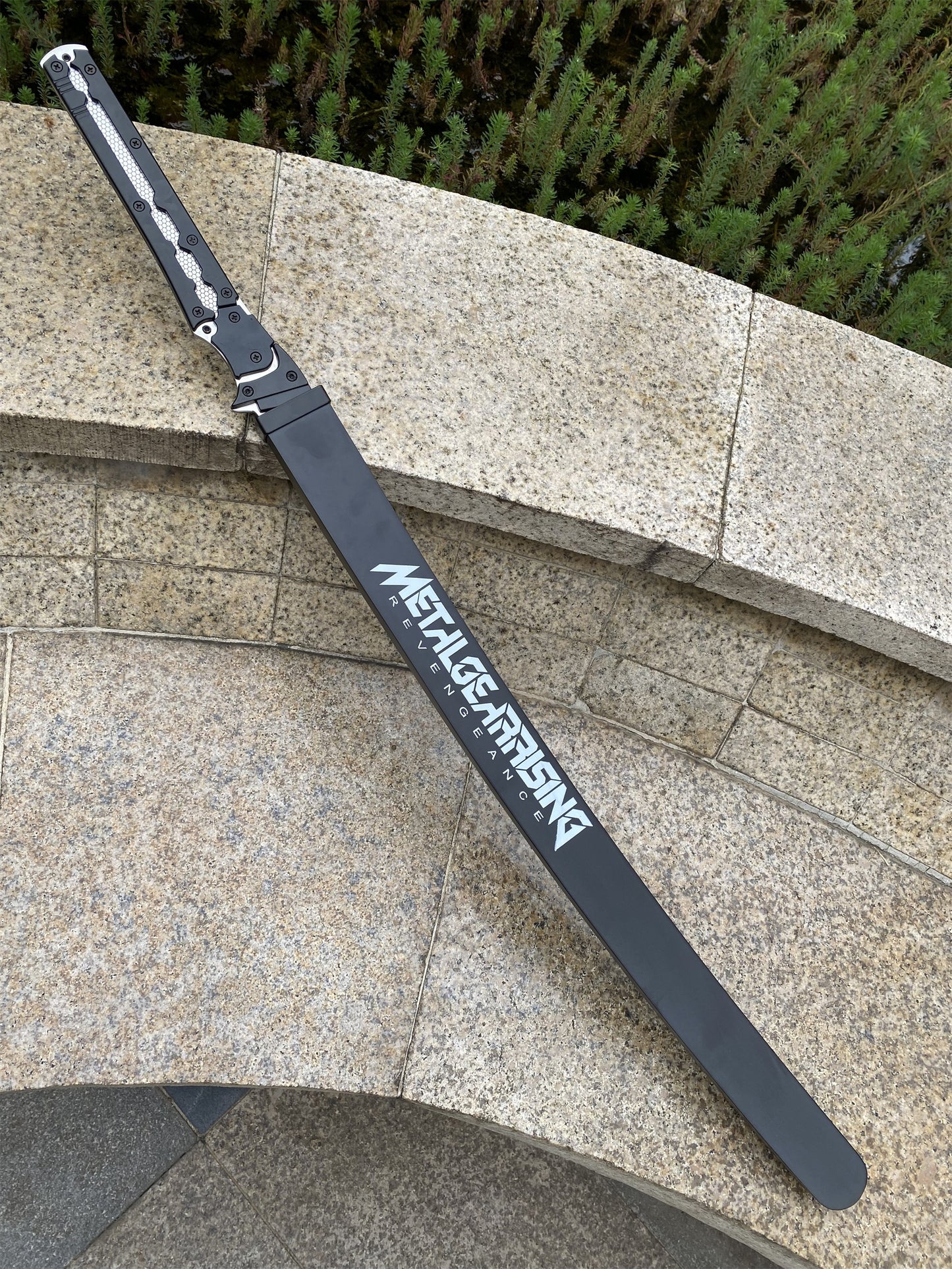 Raiden's Blade Life-size Metal Replica Cosplay Prop
