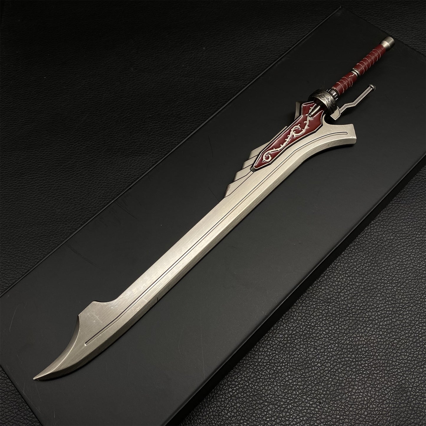 Red Queen Sword 1/3 Scale Metal Replica