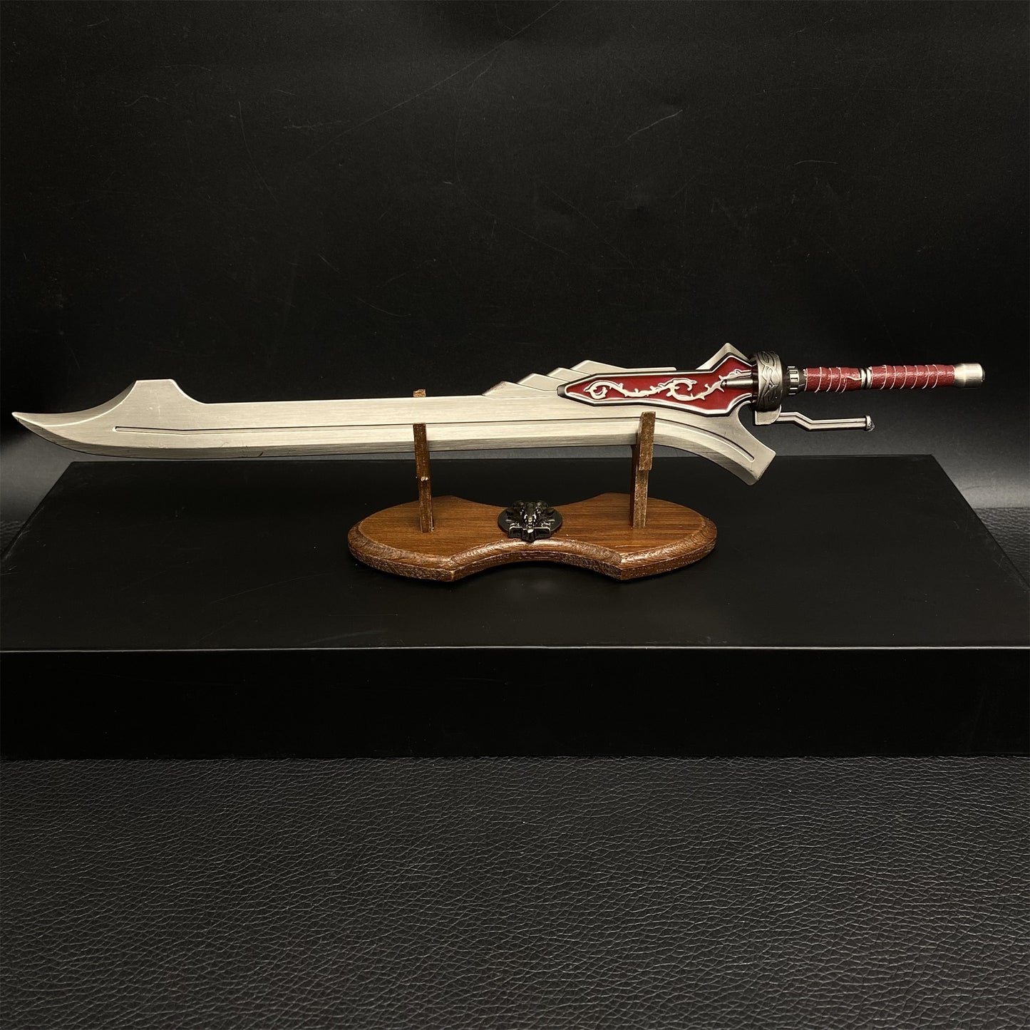 Red Queen Sword 1/3 Scale Metal Replica