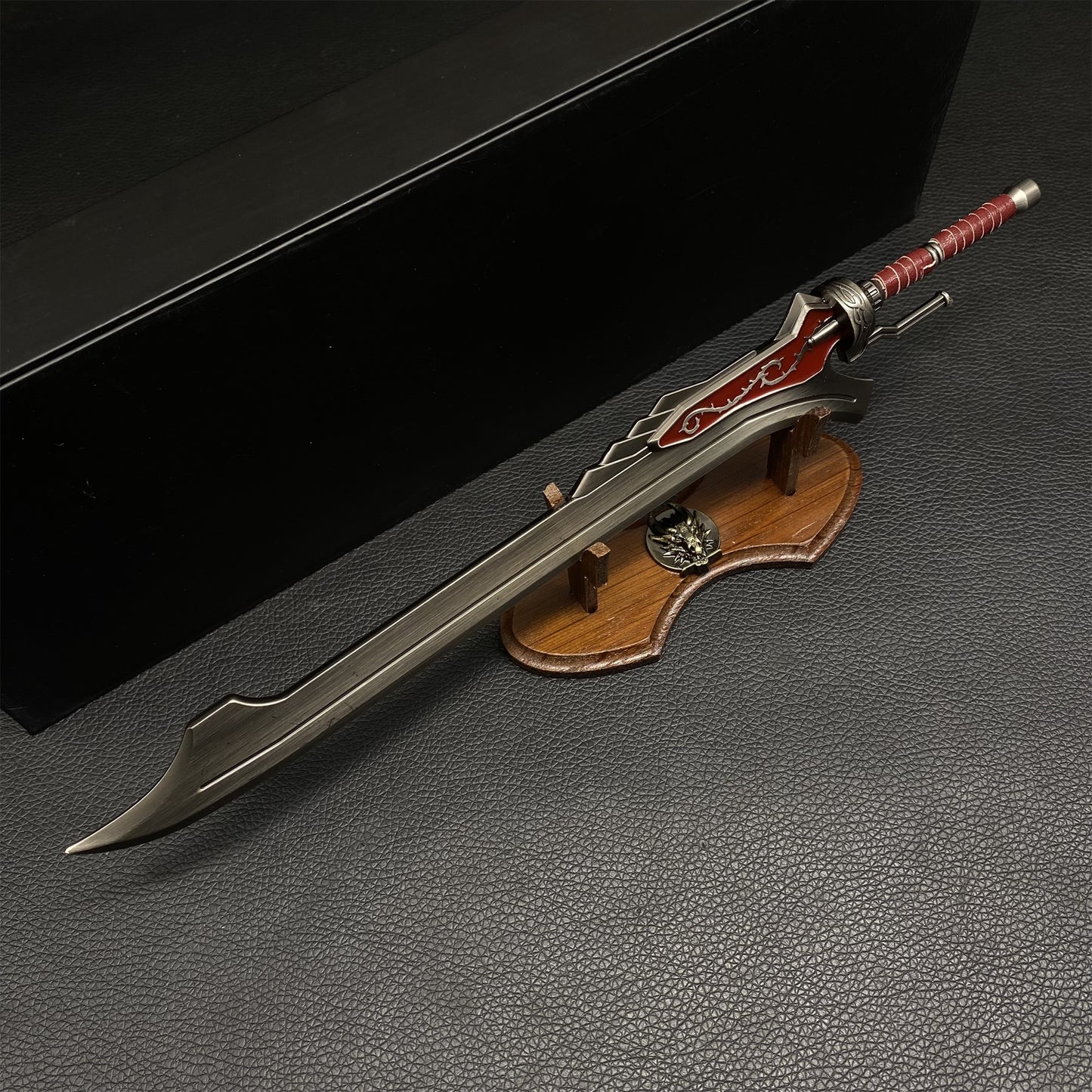 Red Queen Sword 1/3 Scale Metal Replica
