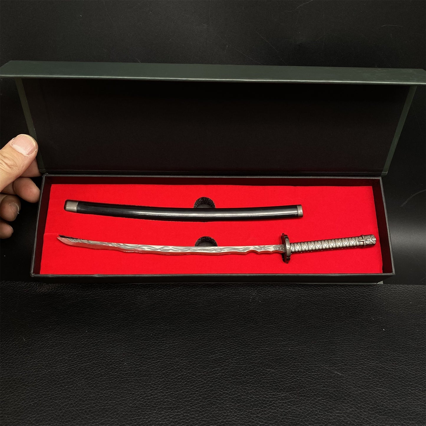 ER Rivers of Blood Katana Metal Replica Miniature With Gift Box