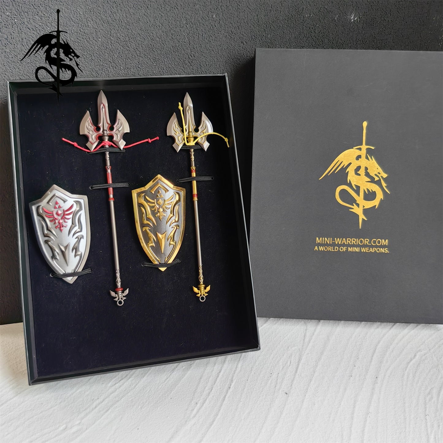 Link Metal Weapons Miniature Display Art