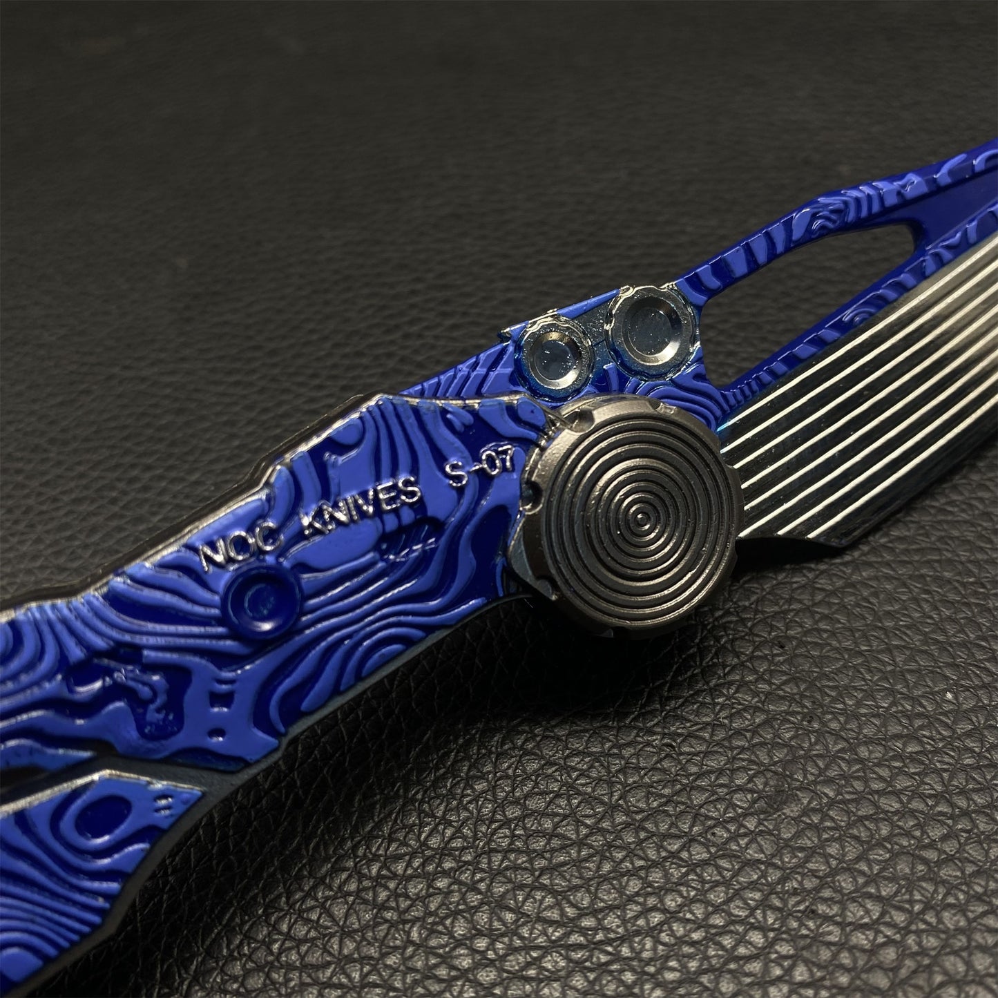 Hot Game S07 Folding Knife Metal Mini Replica