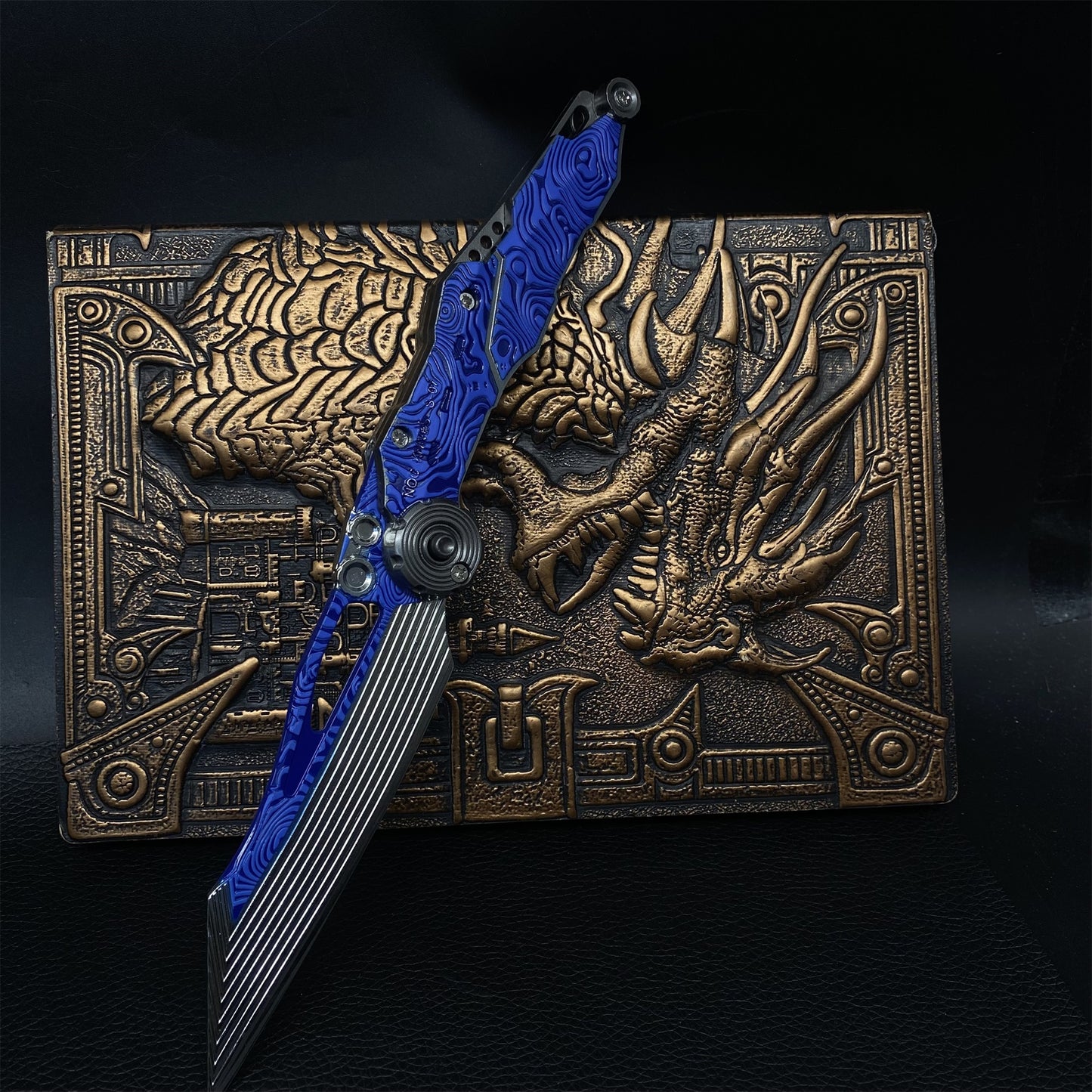 Hot Game S07 Folding Knife Metal Mini Replica