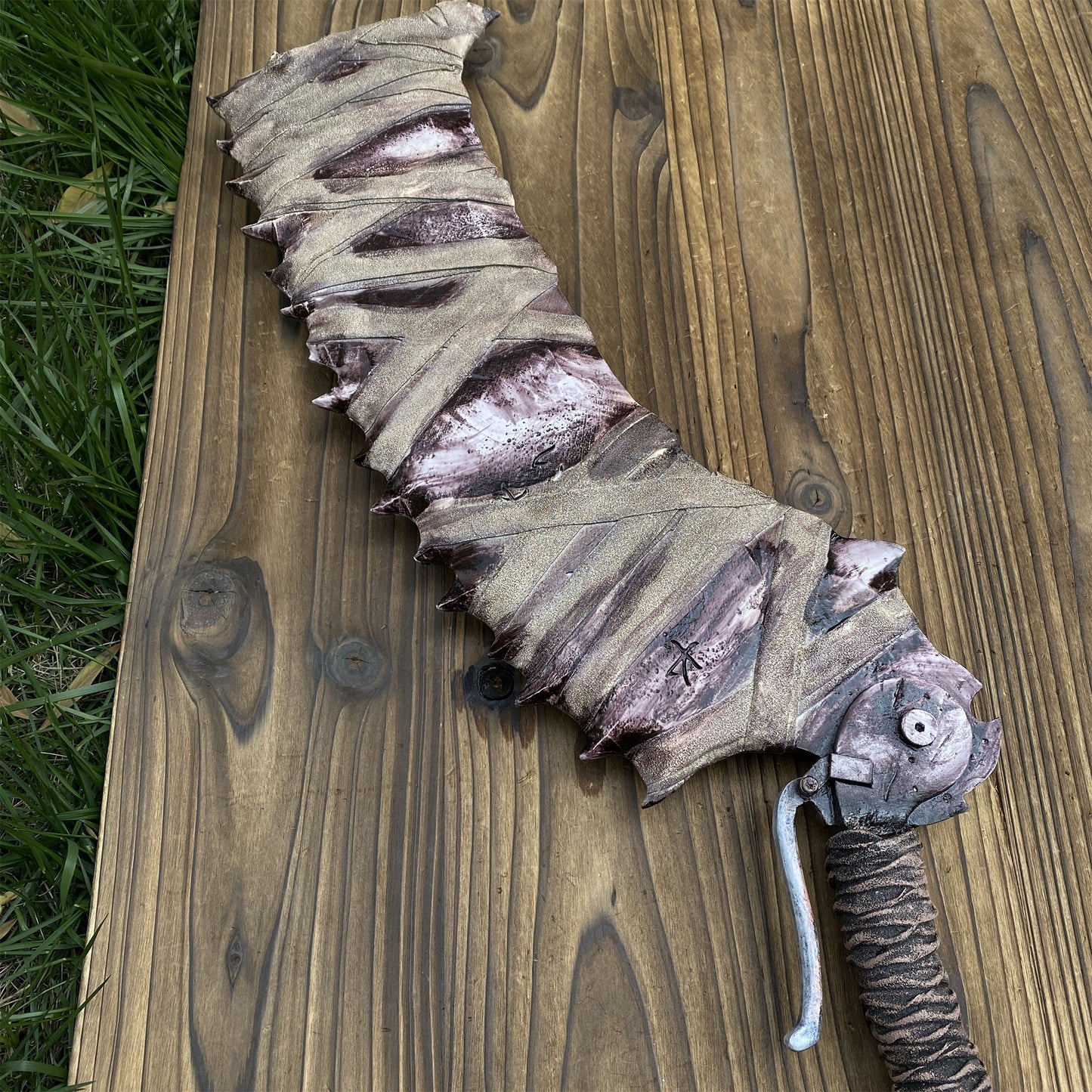 Saw Cleaver Life-size Fiberglass Replica 106CM/41.8"