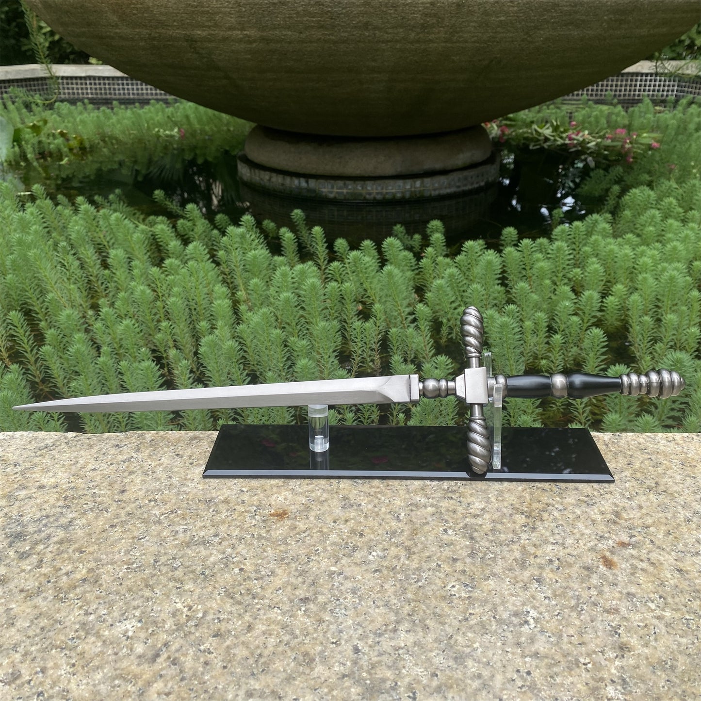 IRL 1:1 Scale Soul Game Classical Dagger Metal Craft Pre-order Ship At Oct 1st
