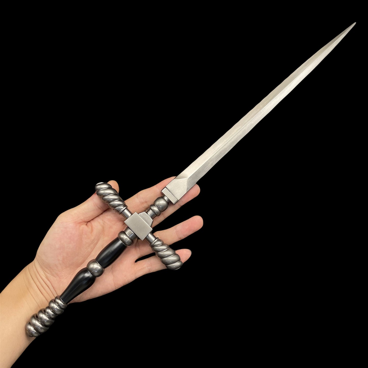 IRL 1:1 Scale Soul Game Classical Dagger Metal Craft Pre-order Ship At Oct 1st