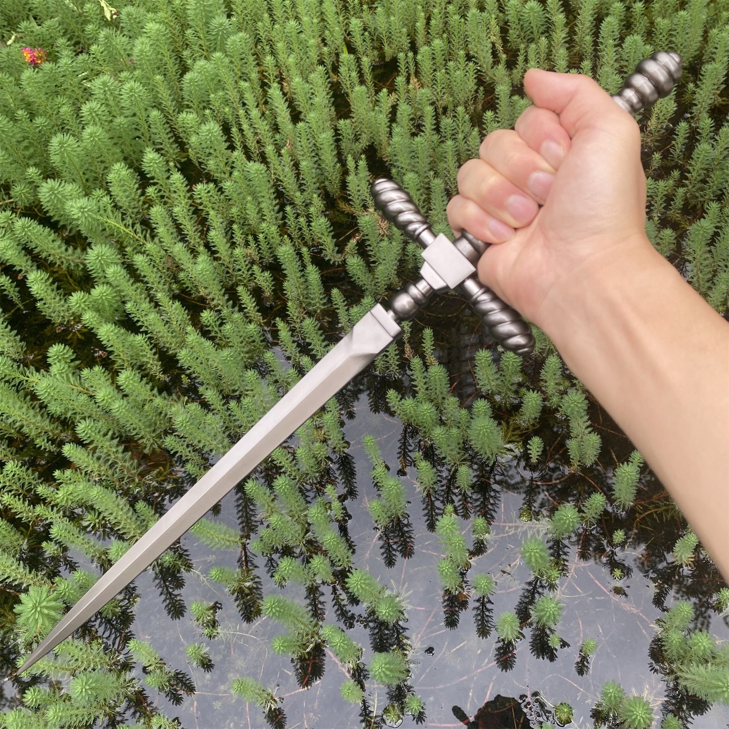 IRL 1:1 Scale Soul Game Classical Dagger Metal Craft Pre-order Ship At Oct 1st