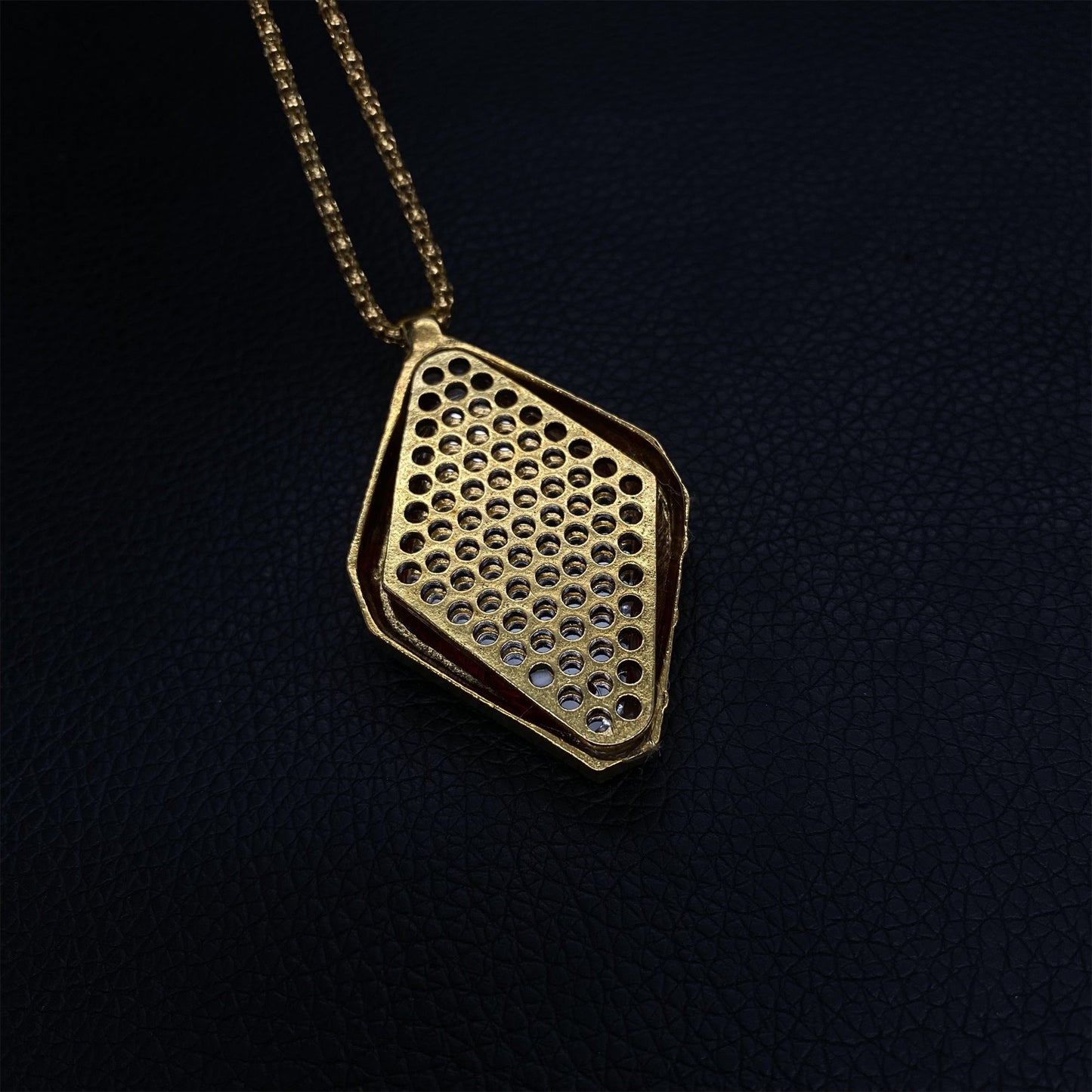 The Amulet of King's Necklace Alloy Replica