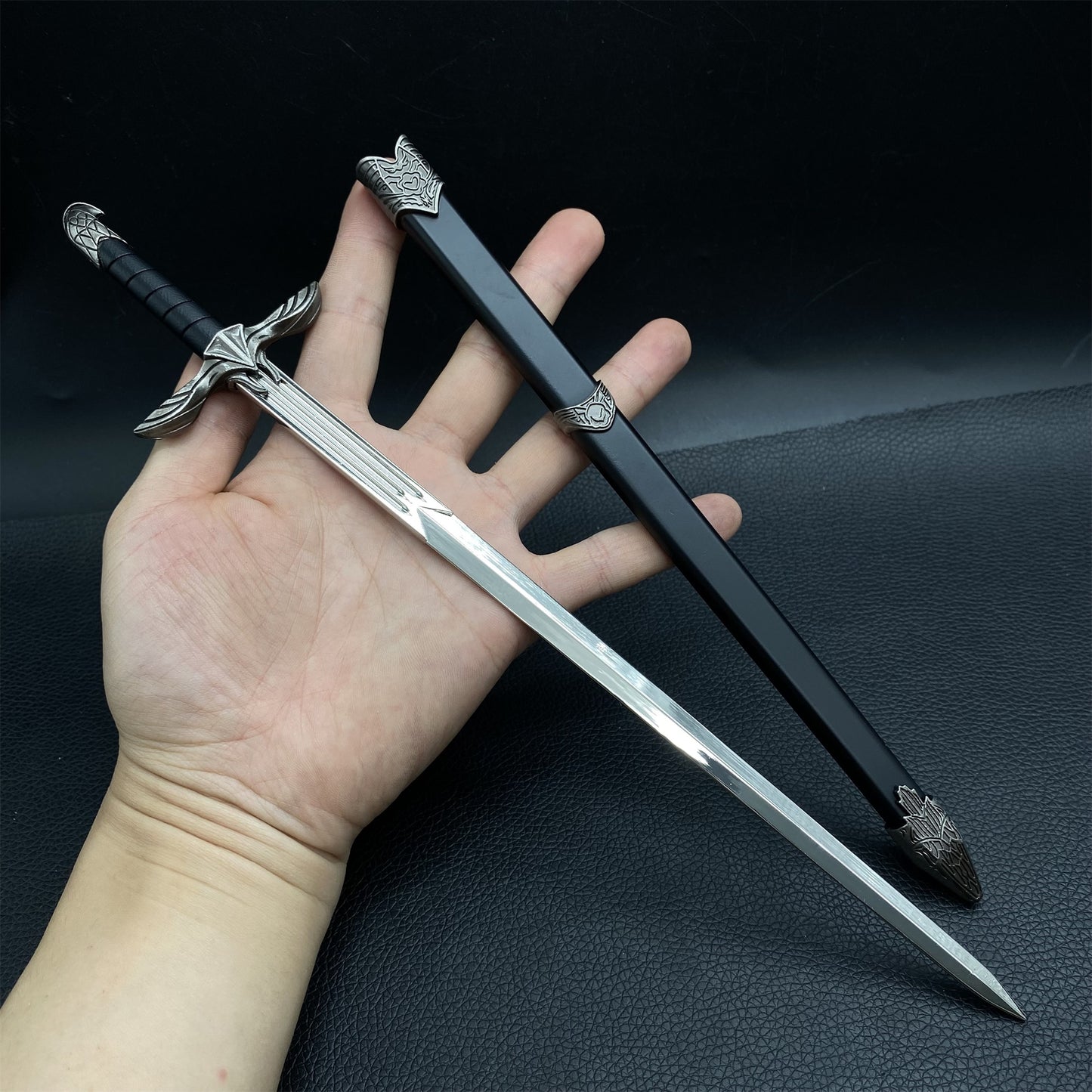 29.5CM Sword of Altaïr Metal Replica