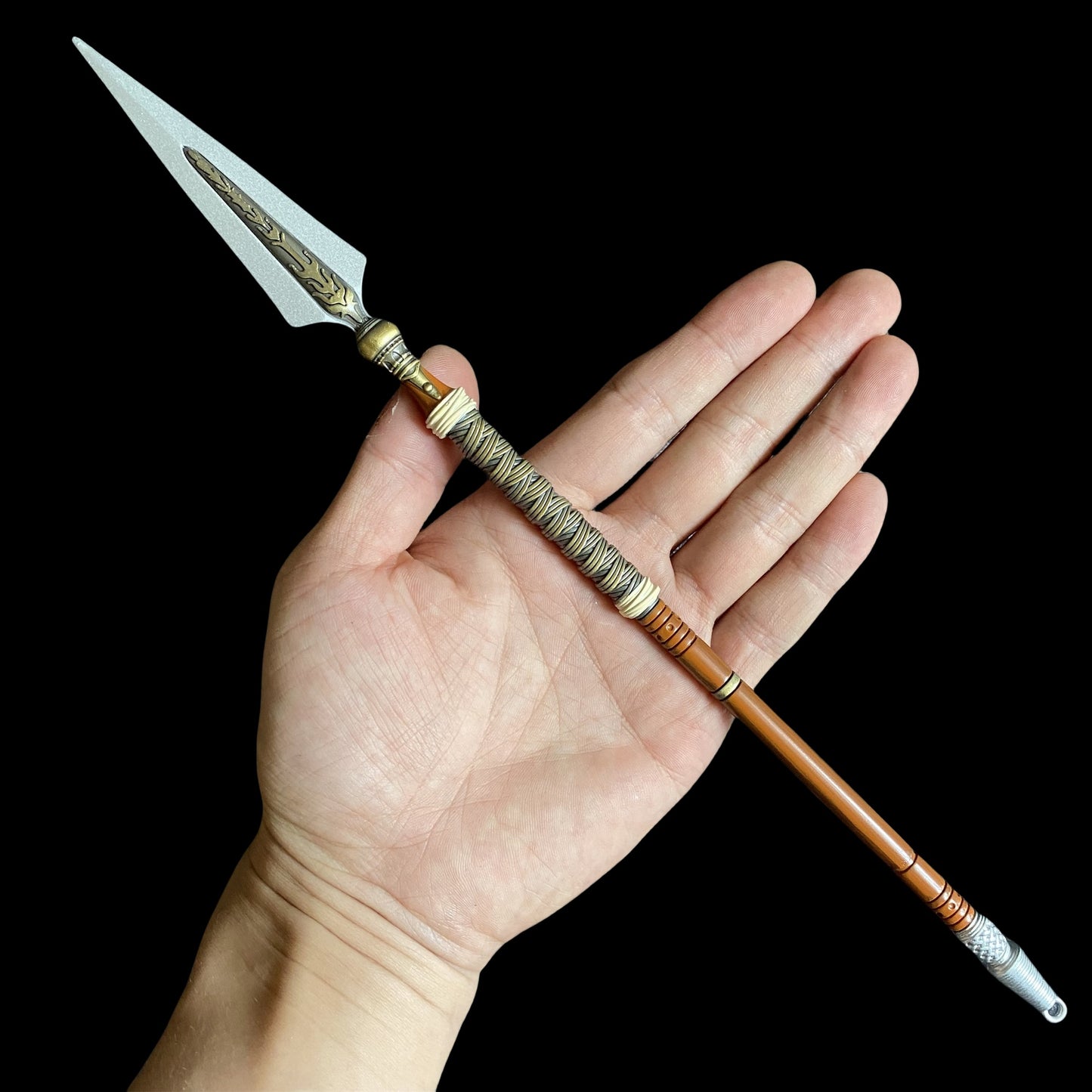 Middle Age Stormchaser Scutum Colossus Sword The Spear of Resurrection 3 in 1 Pack