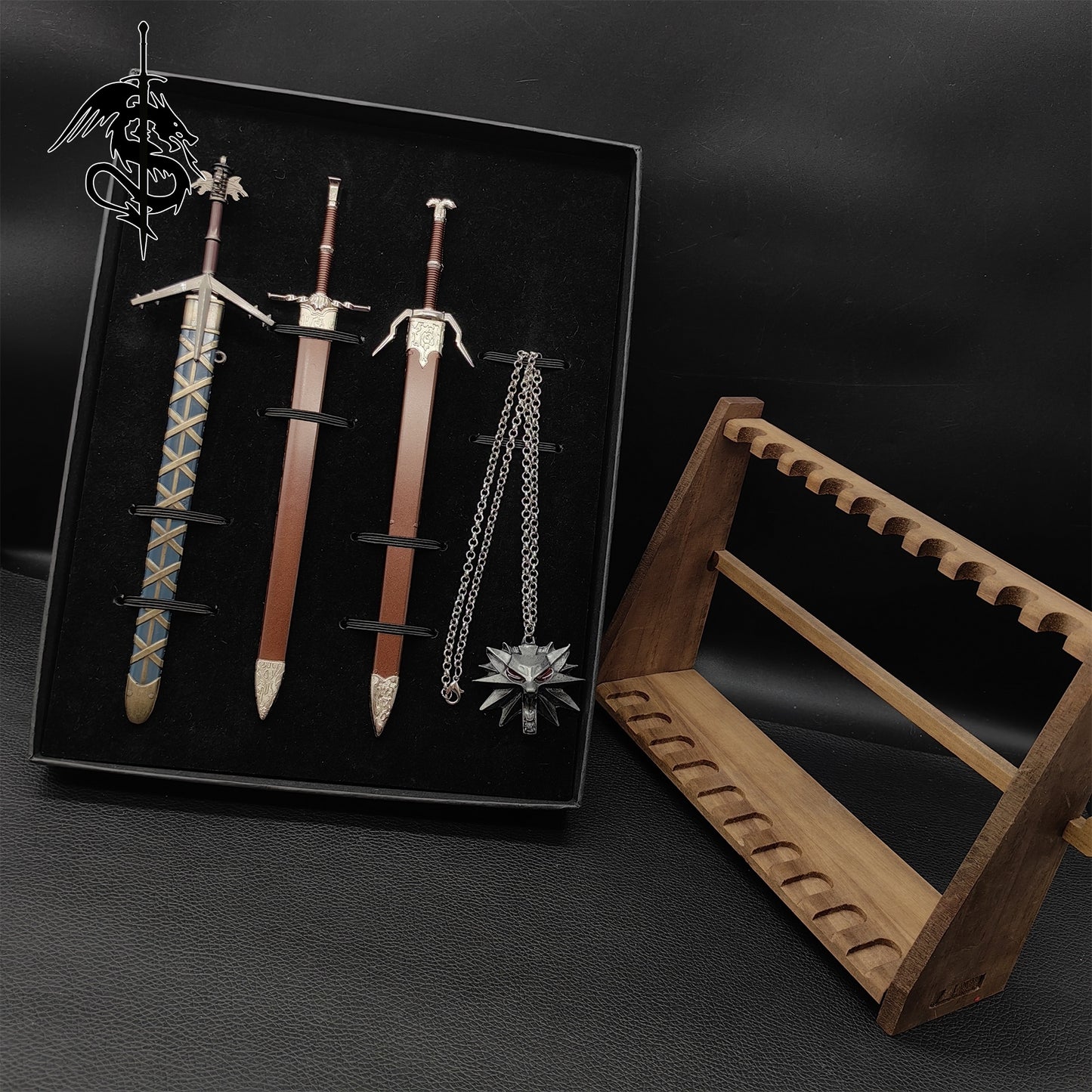 Metal Aerondight Wolf School Amulet 4 in 1 Gift Box