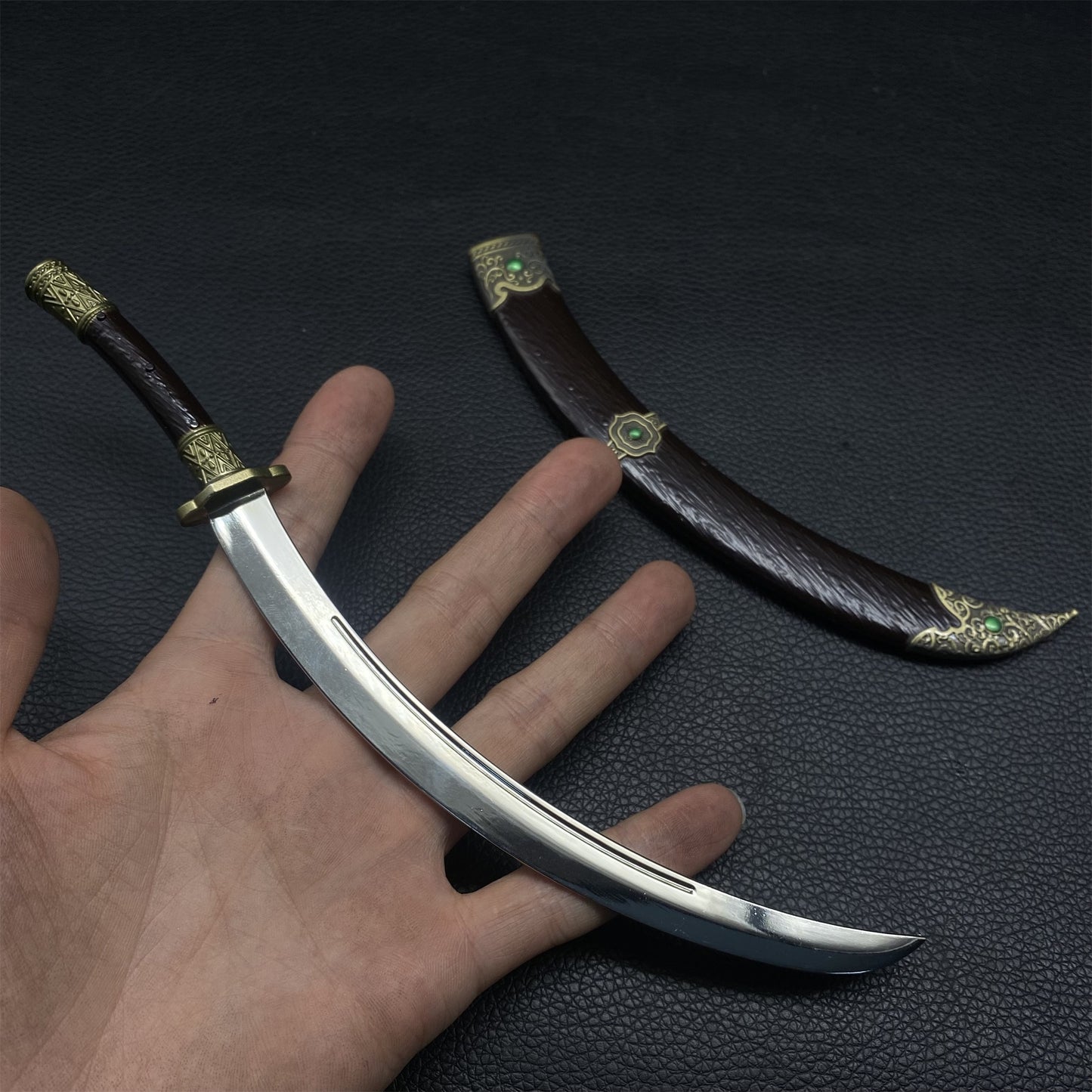 Chinese Ancient Cold Weapon Xiliang Wandao Metal Mini Replica