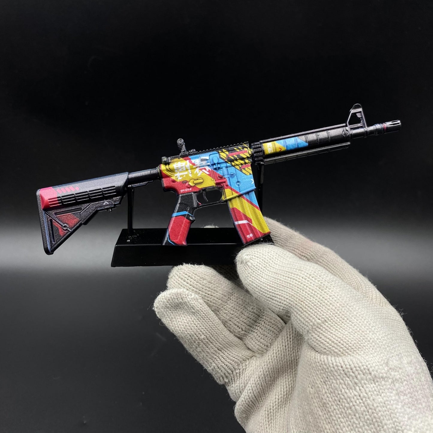 CS Game Skin M4A4 Cyber Mini Metal Game Replica For Collection
