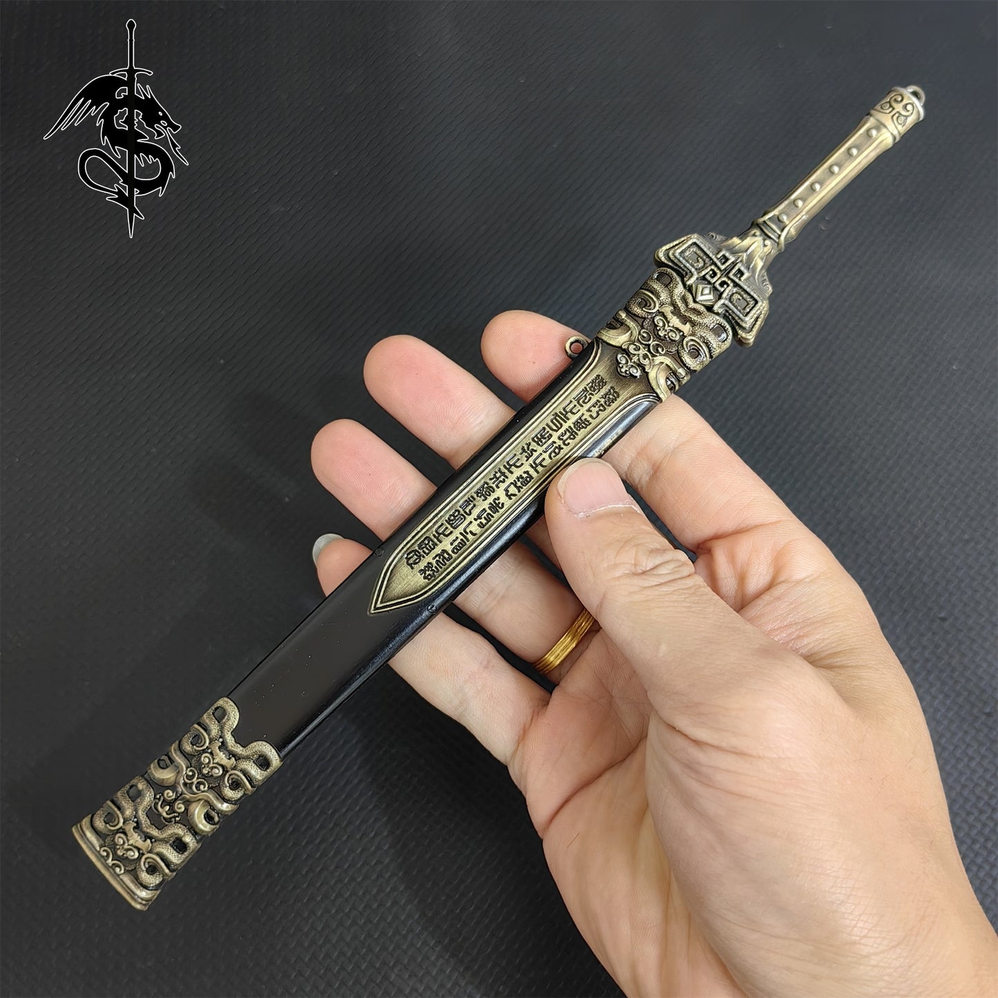 Metal Small XuanYuan Sword Replica Blunt Blade Figure Weapon