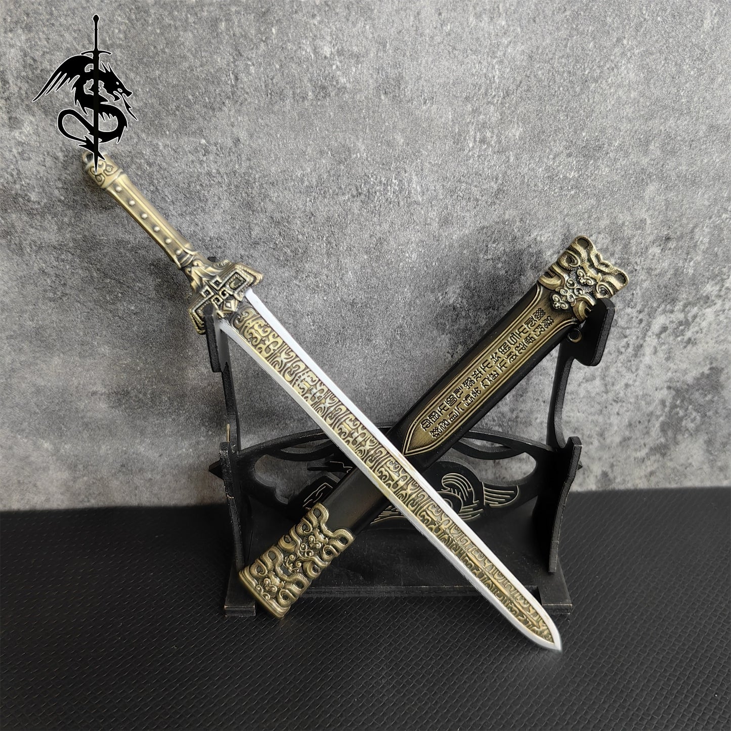 Metal Small XuanYuan Sword Replica Blunt Blade Figure Weapon