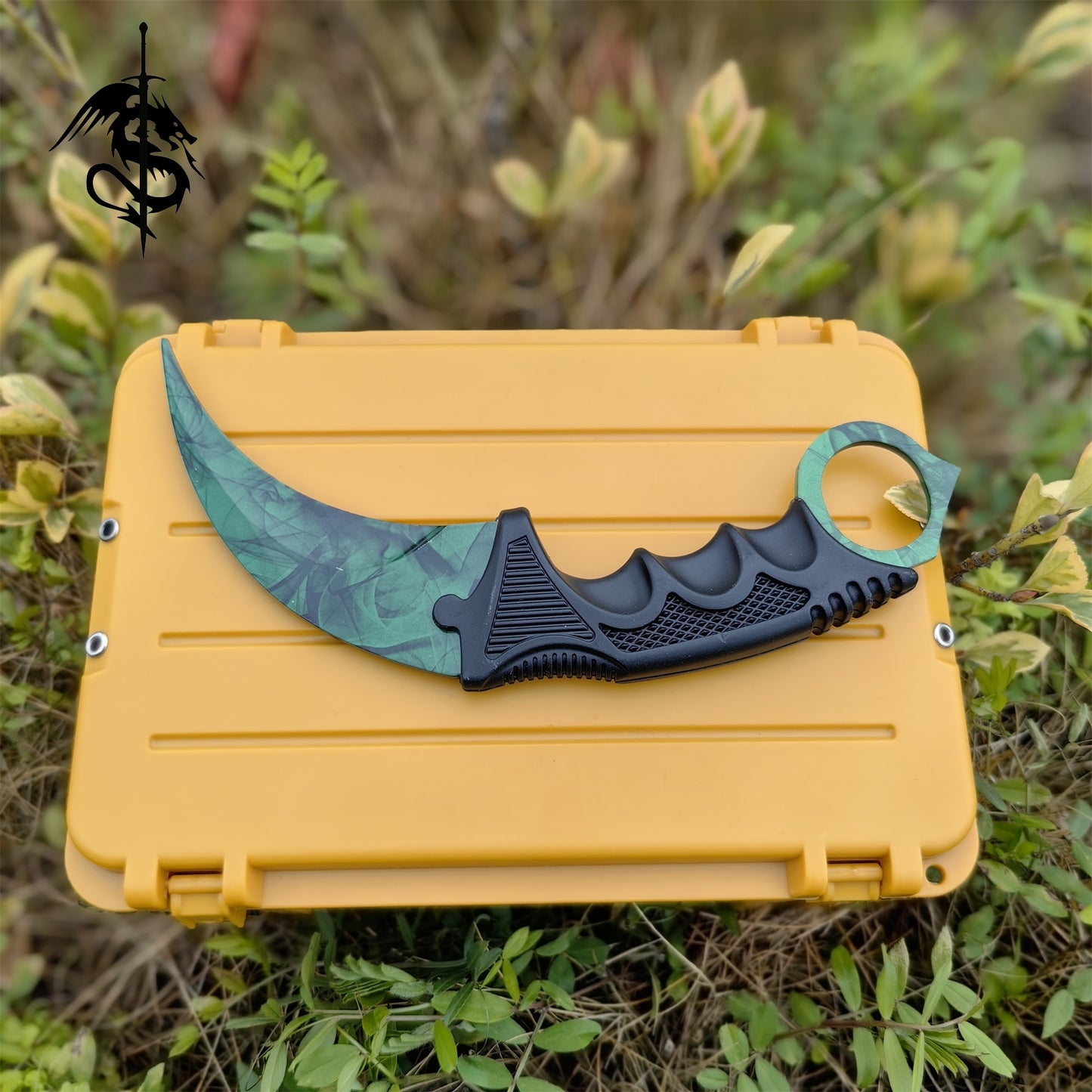 CSGO Style Green Camo Tactical Karambit Knife with Storage Case