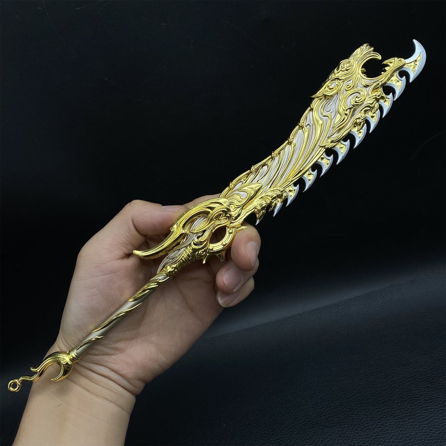 Eastern Mythical Beast Azura Dargon Golden Lion Broadsword Cool Greatsword Metal Arts