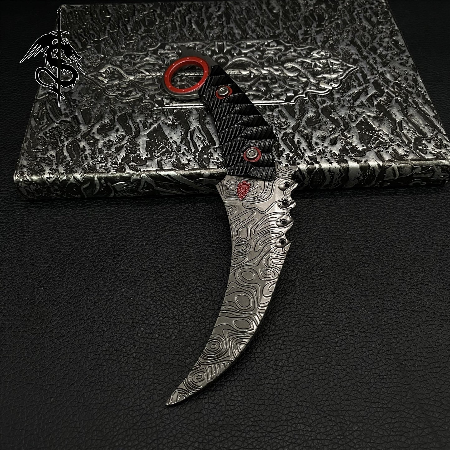 Arena Breakout Karambit Metal Replica