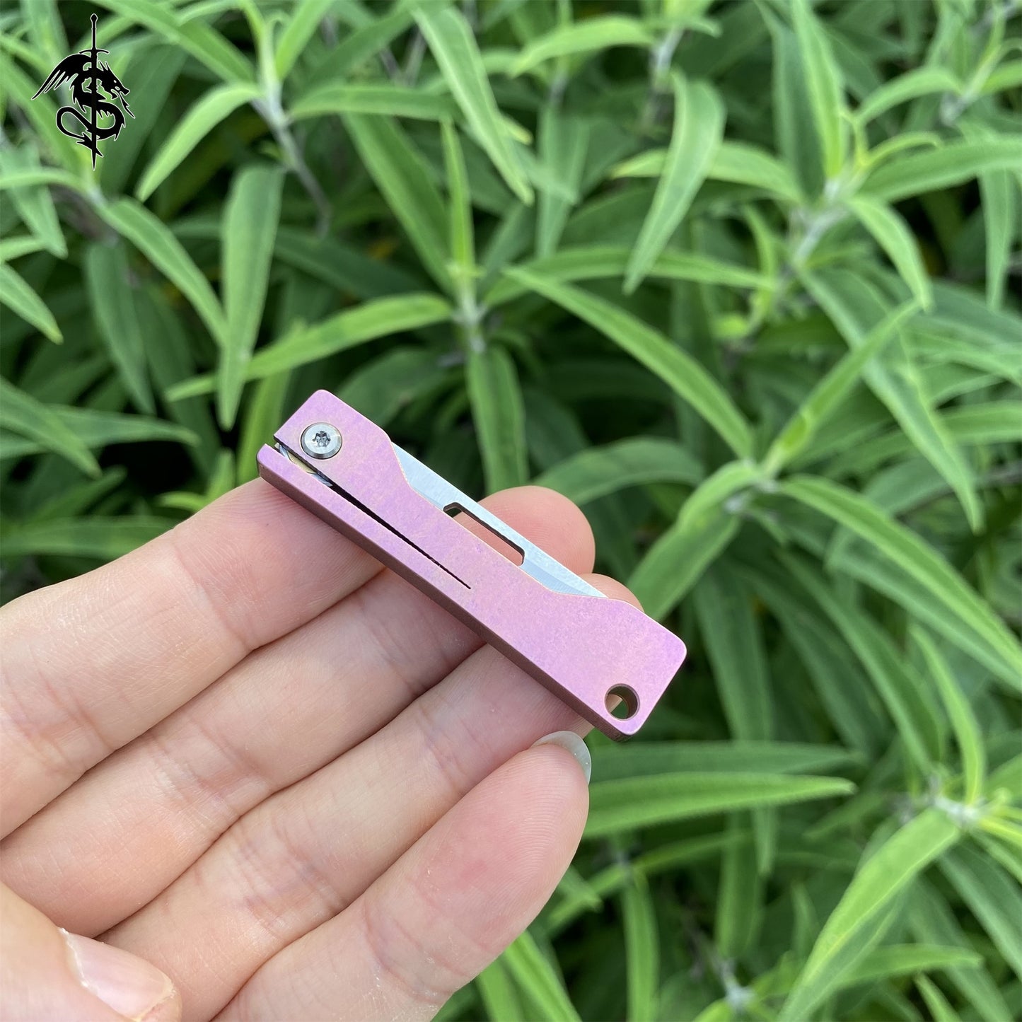 High-end Camellia Red Titanium Alloy Tiny EDC Folding Knife