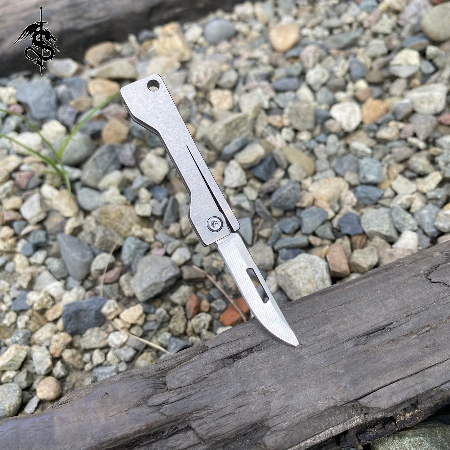 High-end Titanium Alloy Tiny EDC Slivery Folding Knife