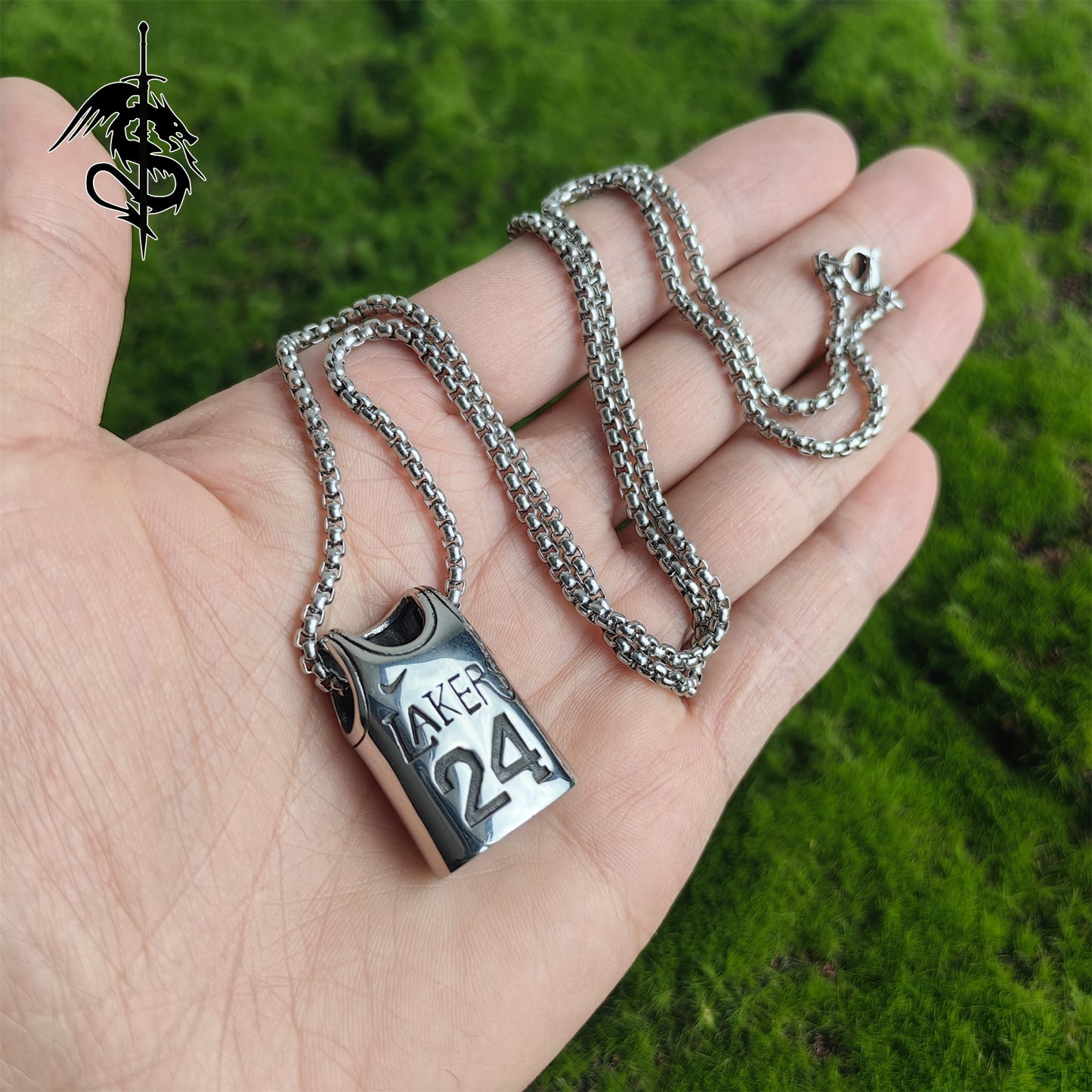 Kobe Memorial Necklace Poisonous Snake Necklace