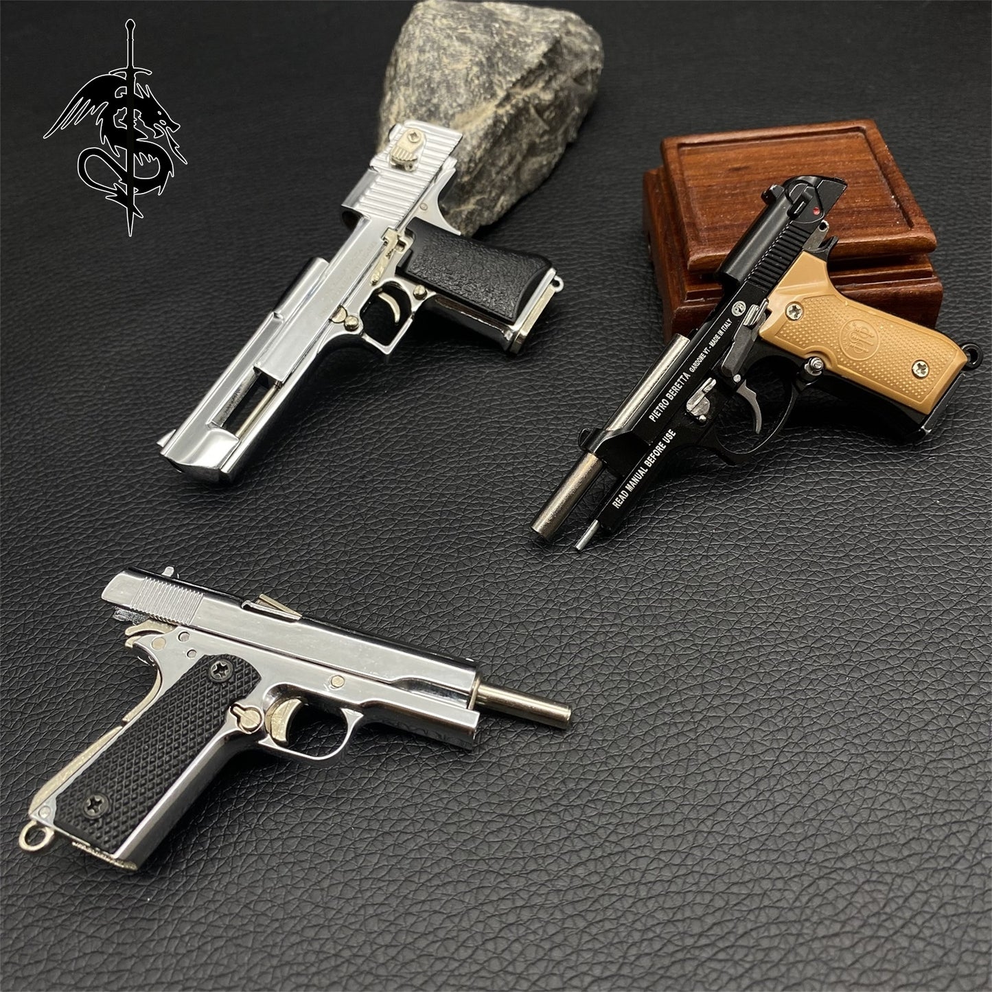 M1911 Miniature Alloy Small Desert Eagle Colt M92f Pistol Toy Gun