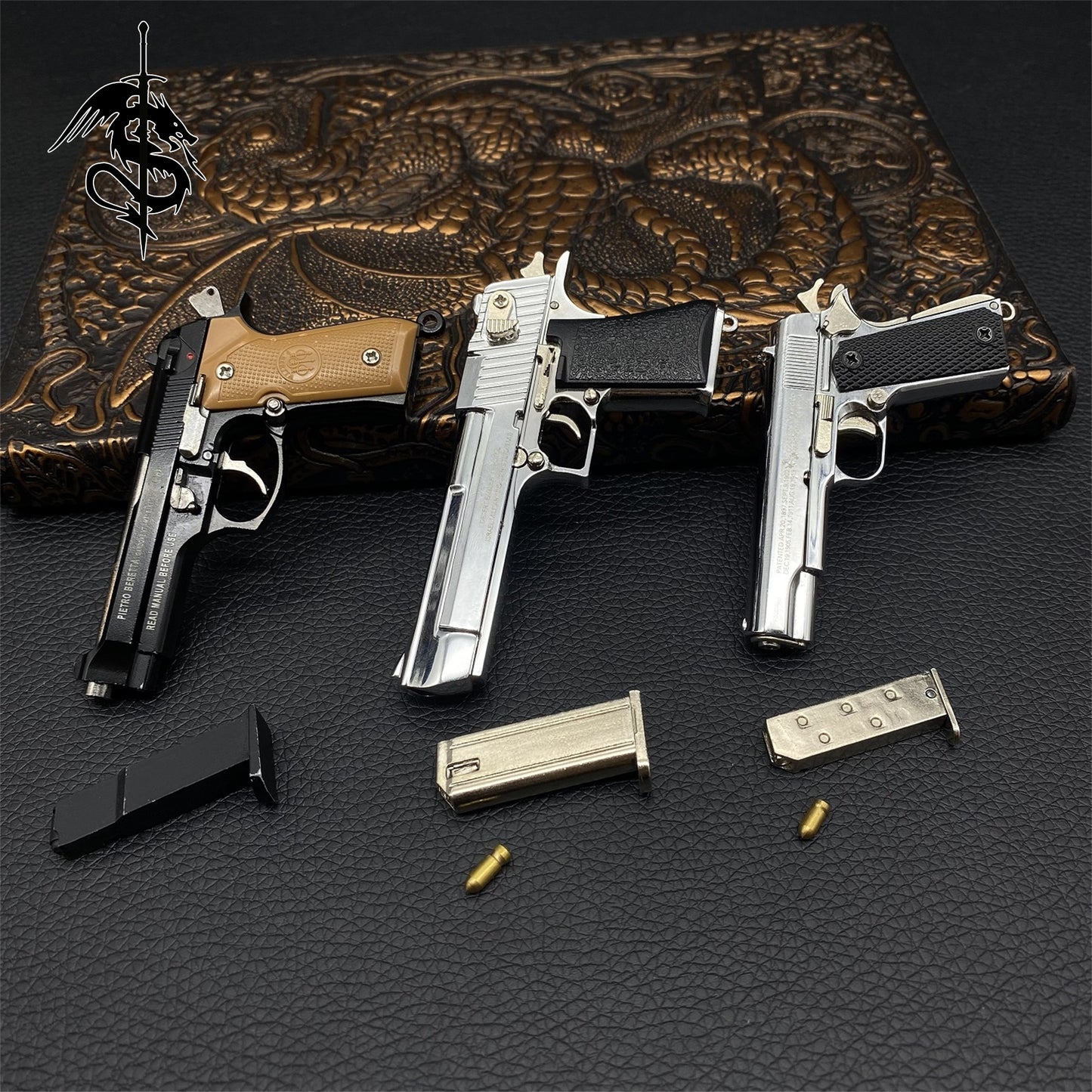 M1911 Miniature Alloy Small Desert Eagle Colt M92f Pistol Toy Gun