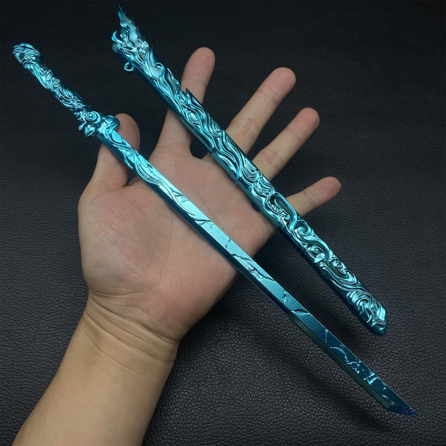 Kylin Zhang Cloud - Interspersed Shadow Sword Metal Mini Replica
