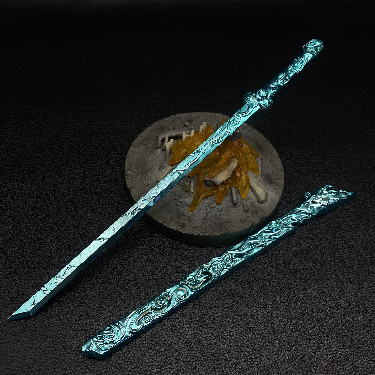 Kylin Zhang Cloud - Interspersed Shadow Sword Metal Mini Replica