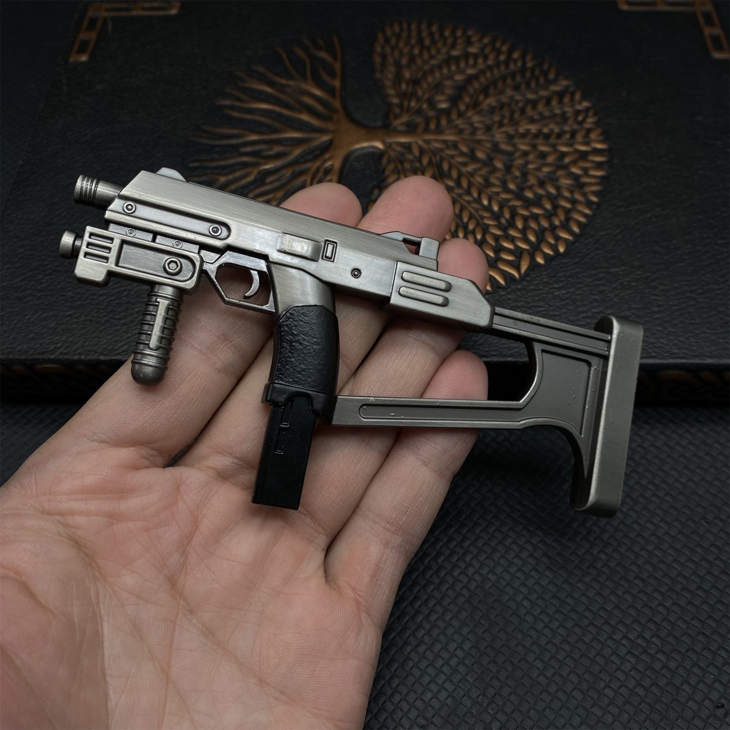 Re4 Weapon Case Leon S Kennedy Weapon Box Suitcase