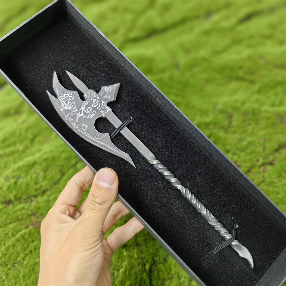 Hand-Forged Ebony War Axe Aquaman Atlantis Three-Pronged Spear
