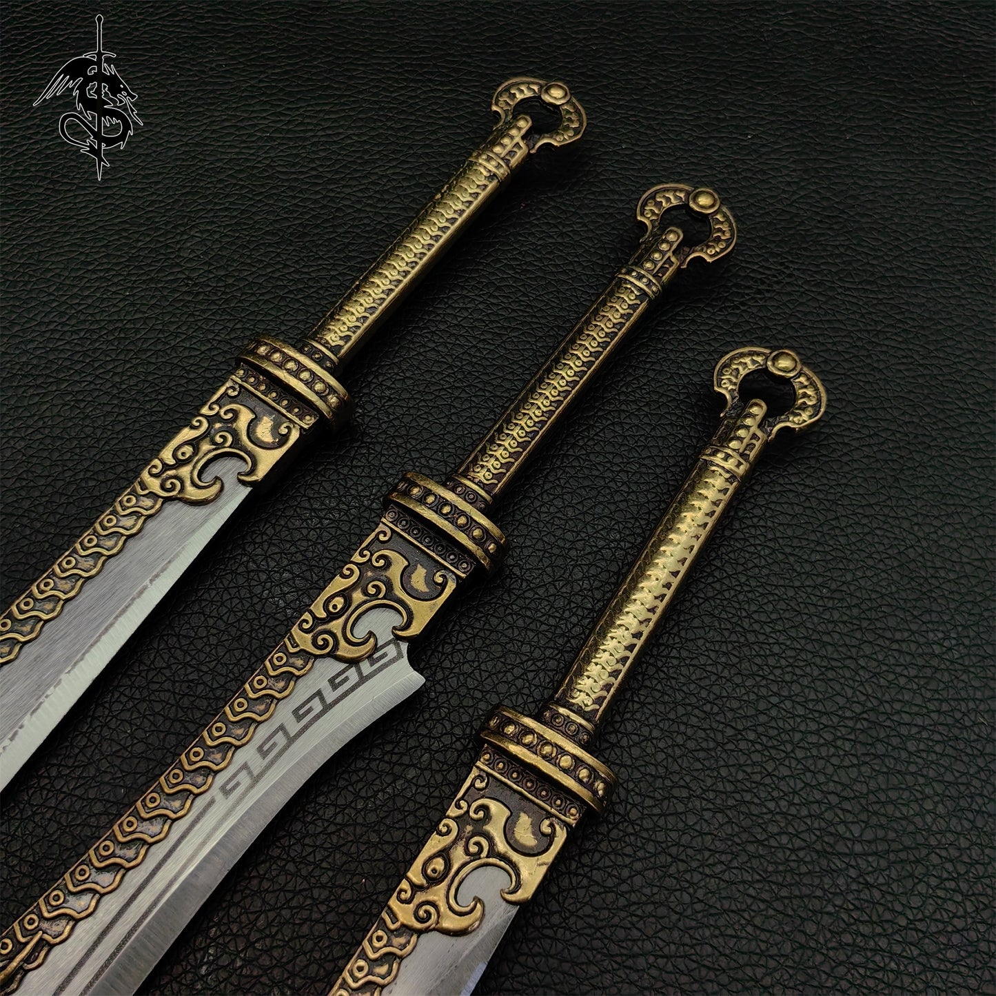 Hand-Forged Brass Handle Steel Blade Ancient China Broadsword Miniature For Collection