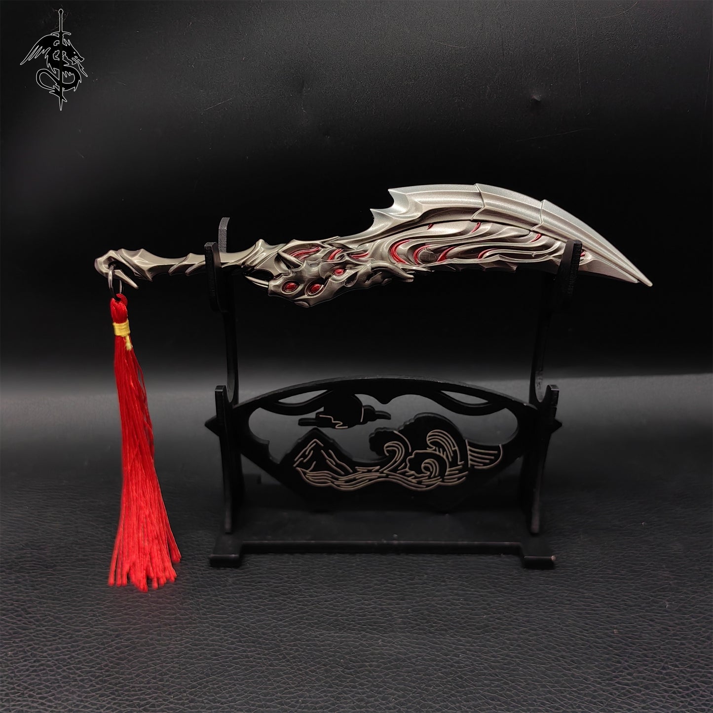 Metal Blades of Primordia Melee Sword